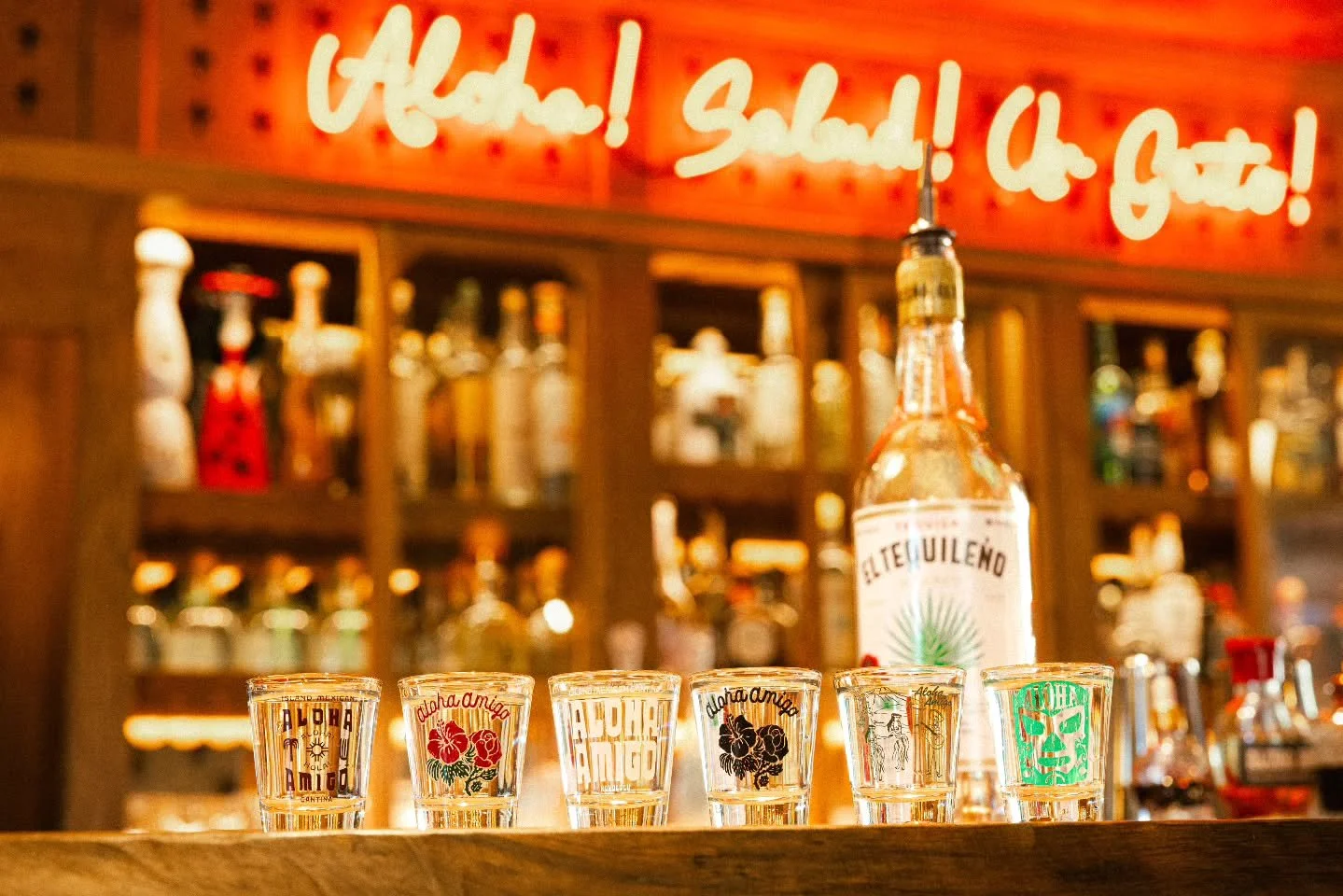 Reminder that Happy Hour is waiting for you at Aloha Amigo! 🍻 Join us Monday through Friday from 4pm to 6pm for 20% off all appetizers, $13 margaritas, $7 beers, and $7 house tequila shots.

#alohaamigo #happyhourdeals #waikikihappyhour #tequilatime