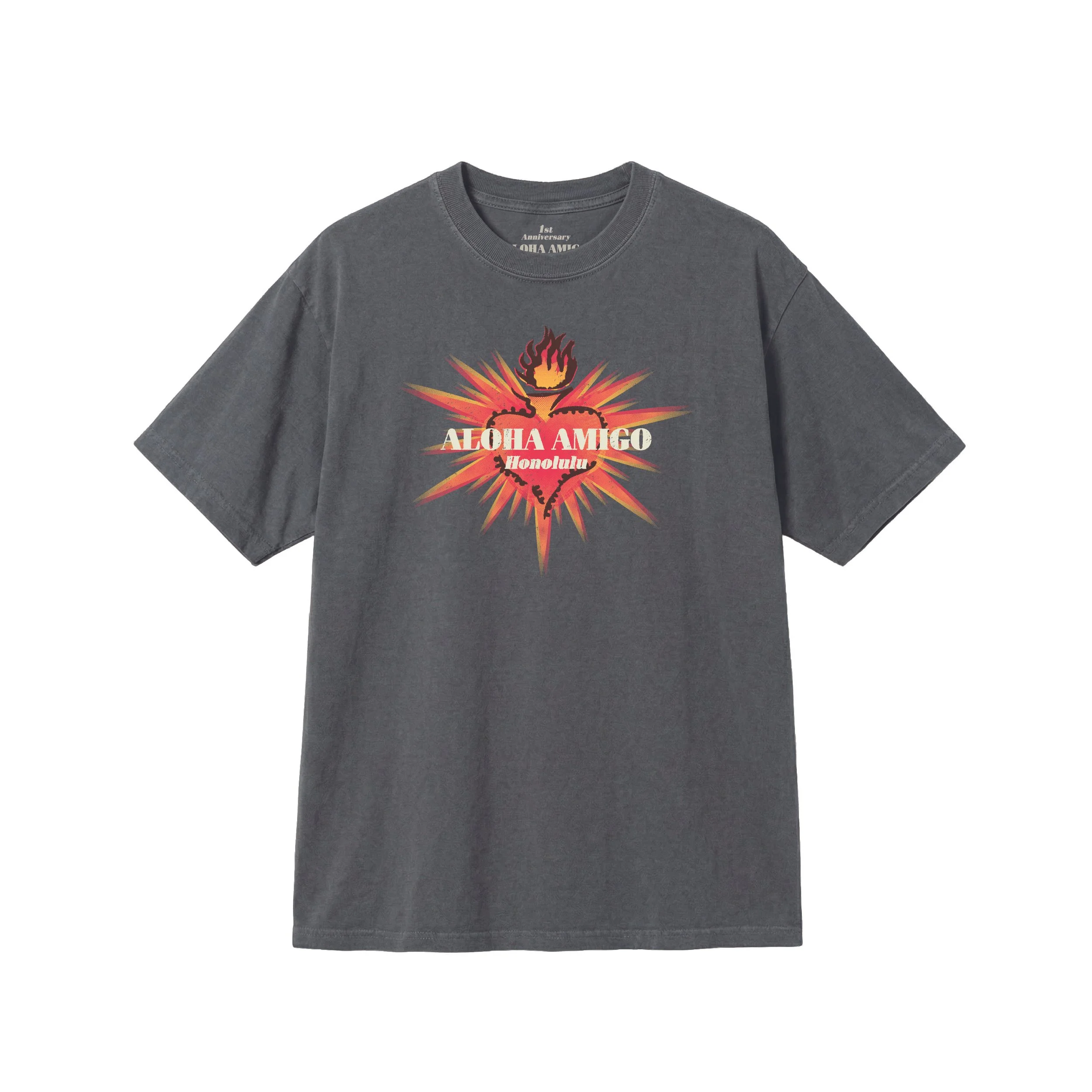 [1st Anniversary]
Faded Black
- S · M · L · XL · 2XL -