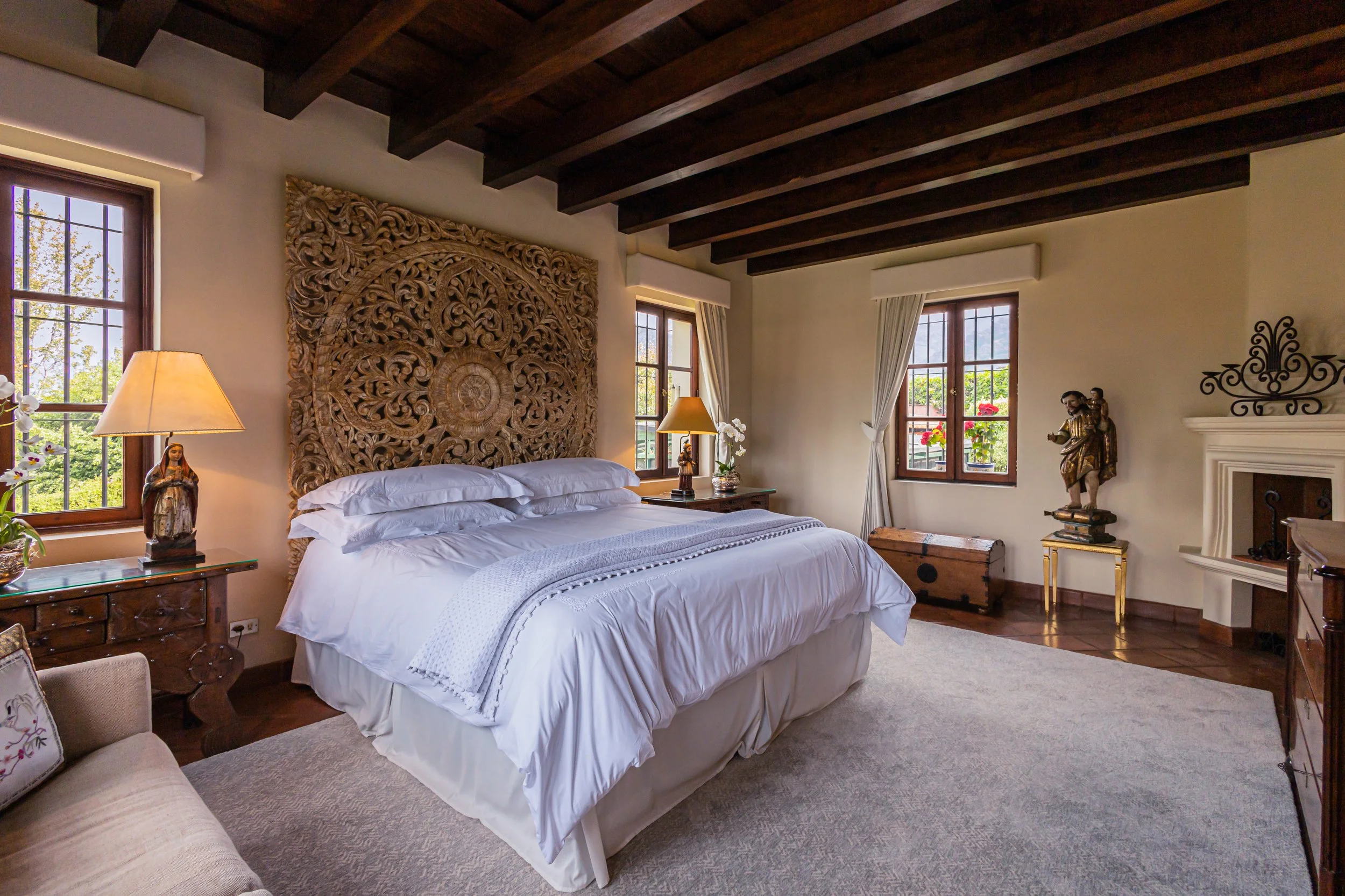 Casa Agua y Fuego - Master Bedroom