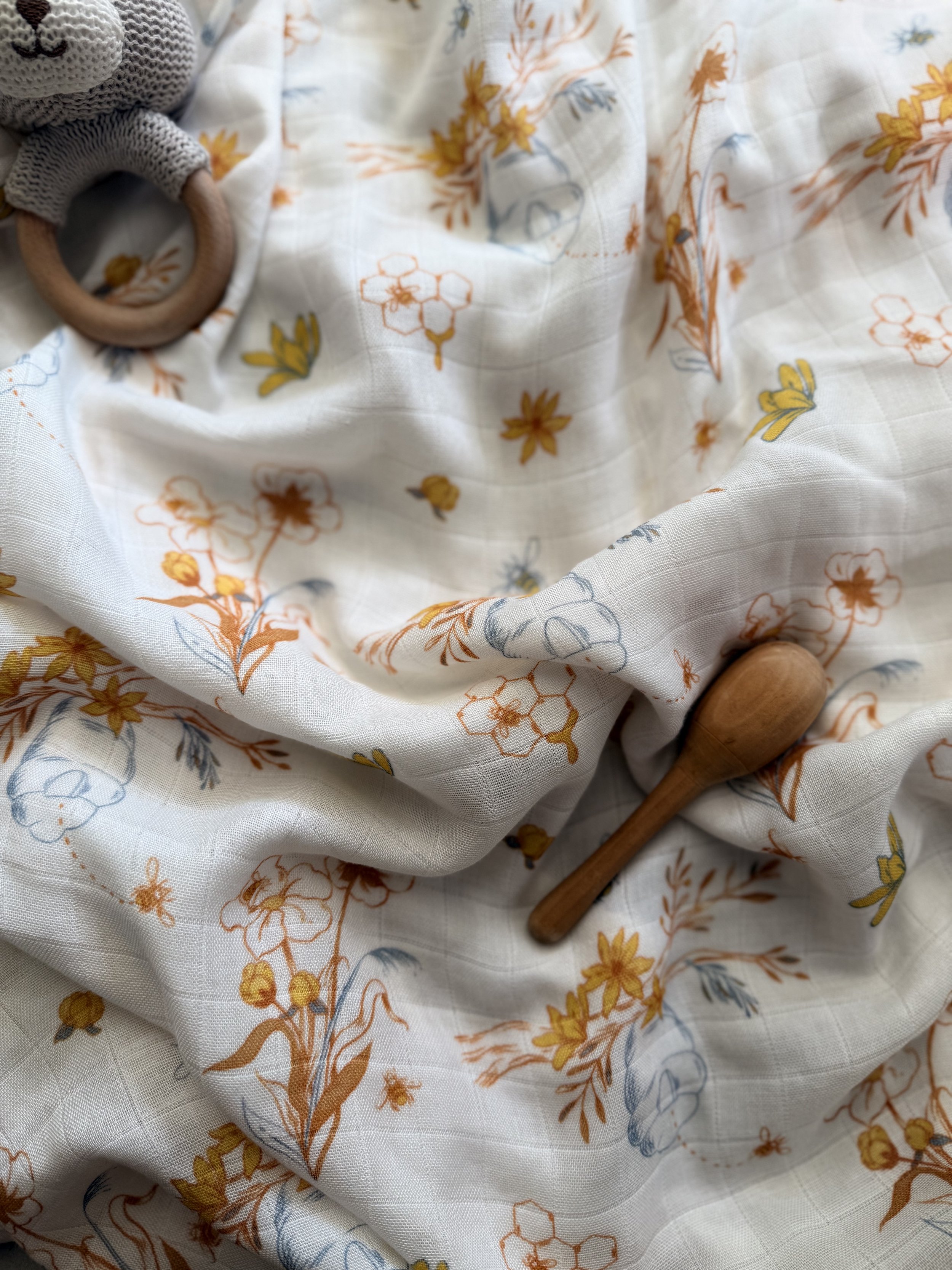 Blossom Bee Muslin Swaddle Blanket