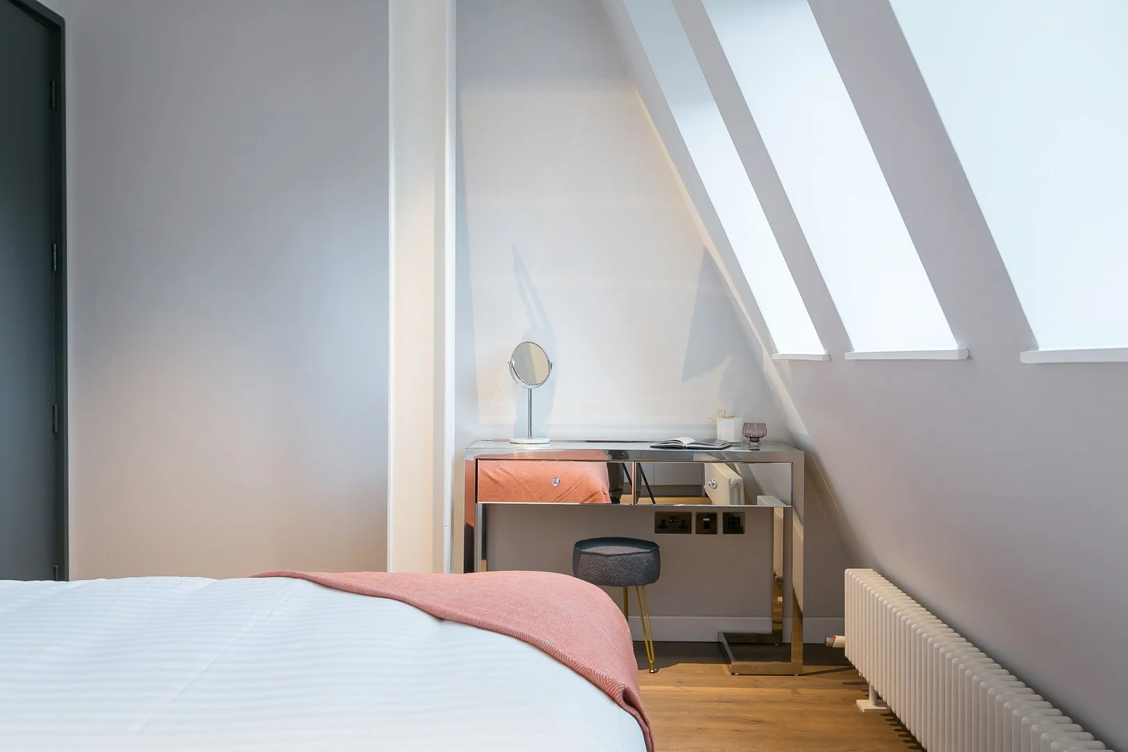 clink-residences-1bed-4.jpg