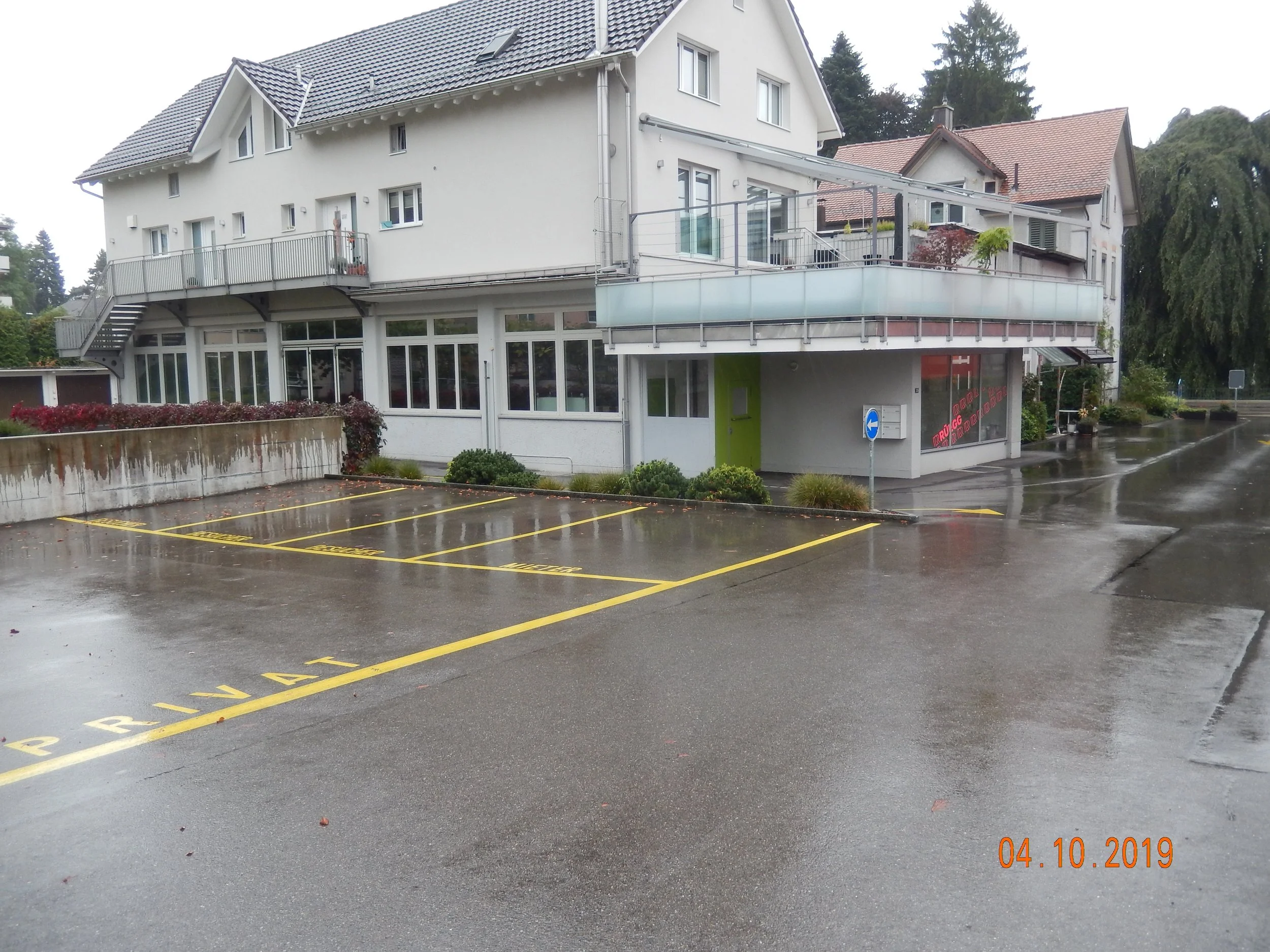 3 Zufahrt Ettenhauserstrasse.JPG