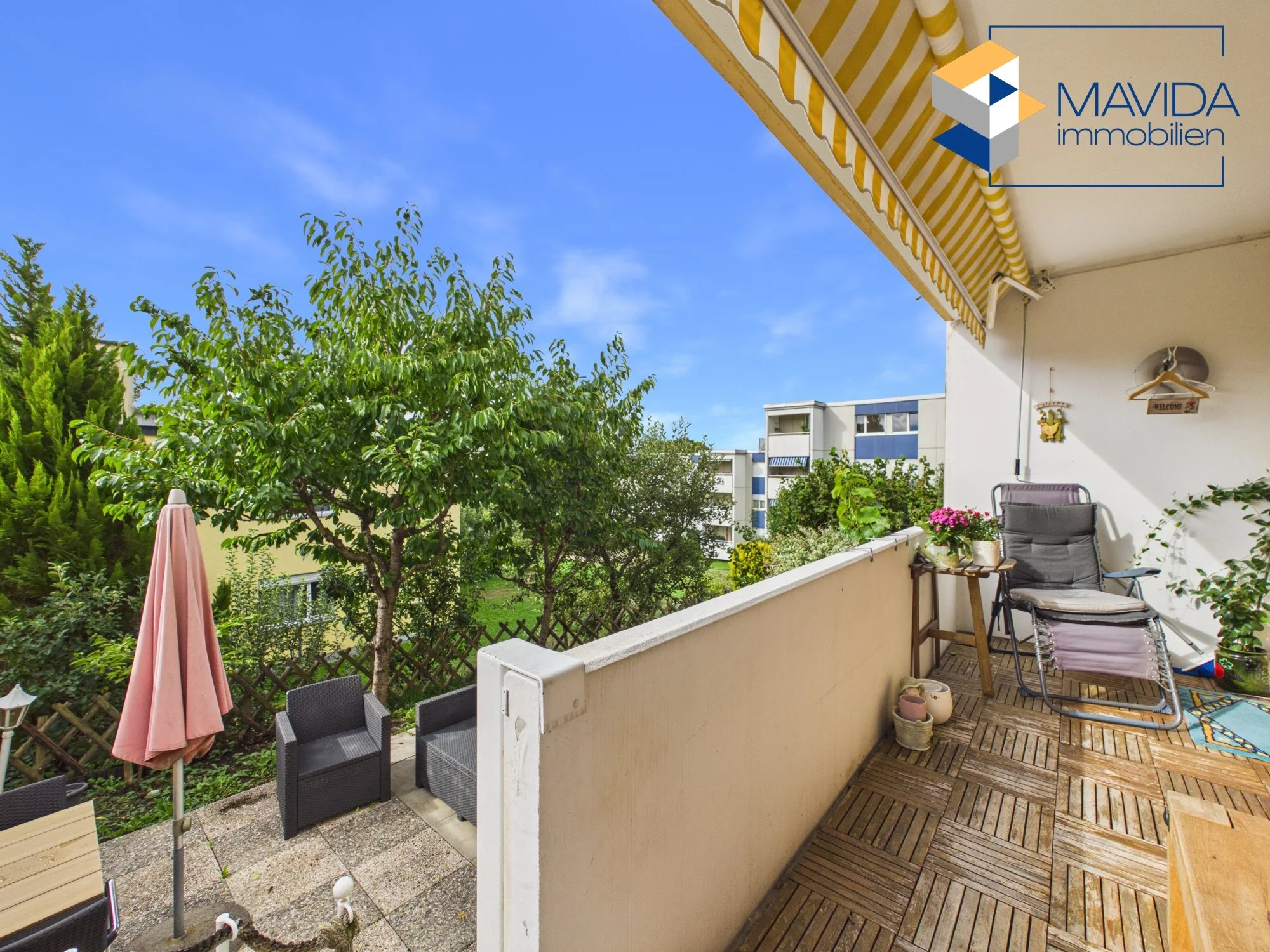 Balkon Bild 2.jpg
