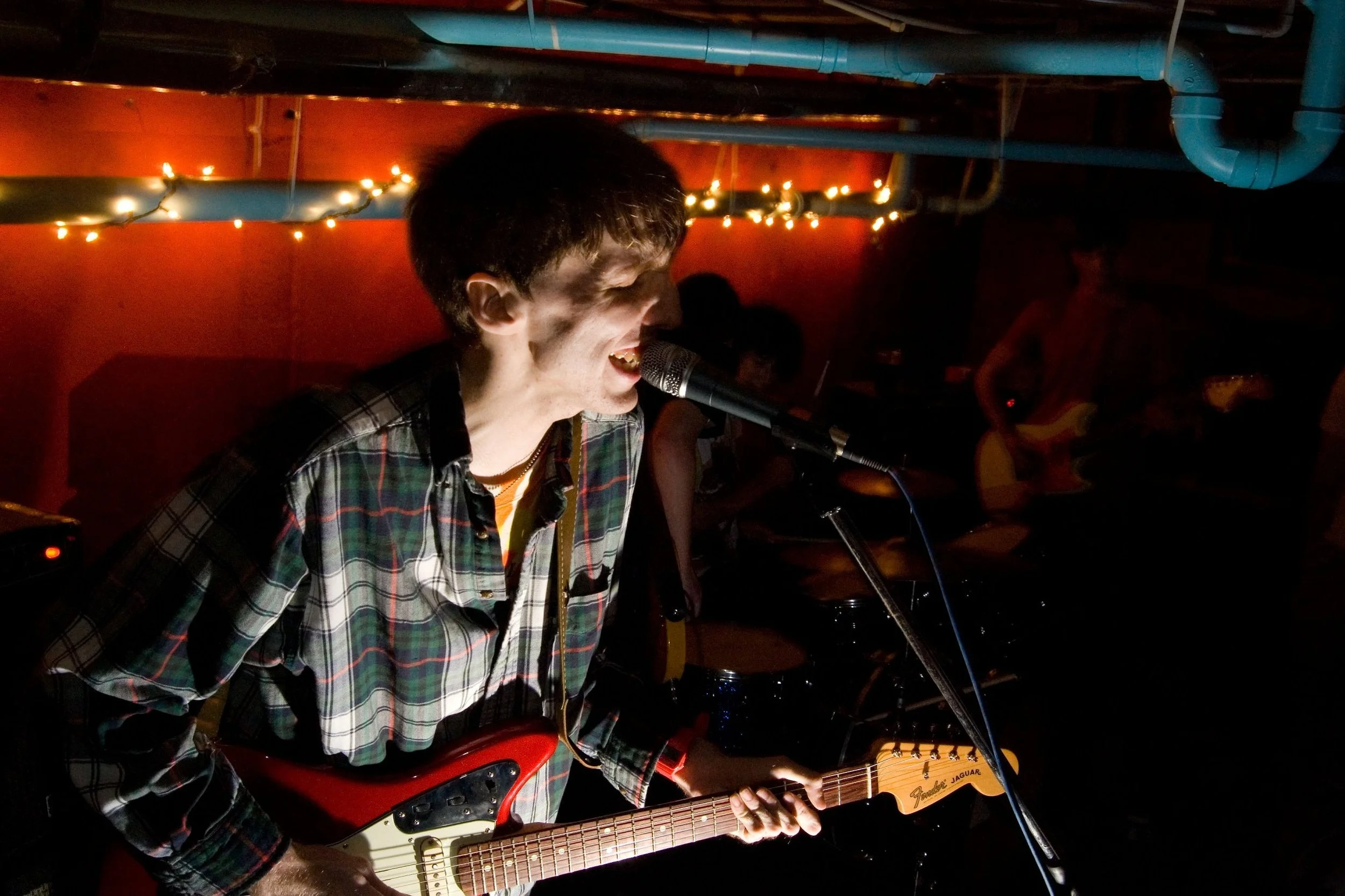 Deerhunter in an Auburn Basement
