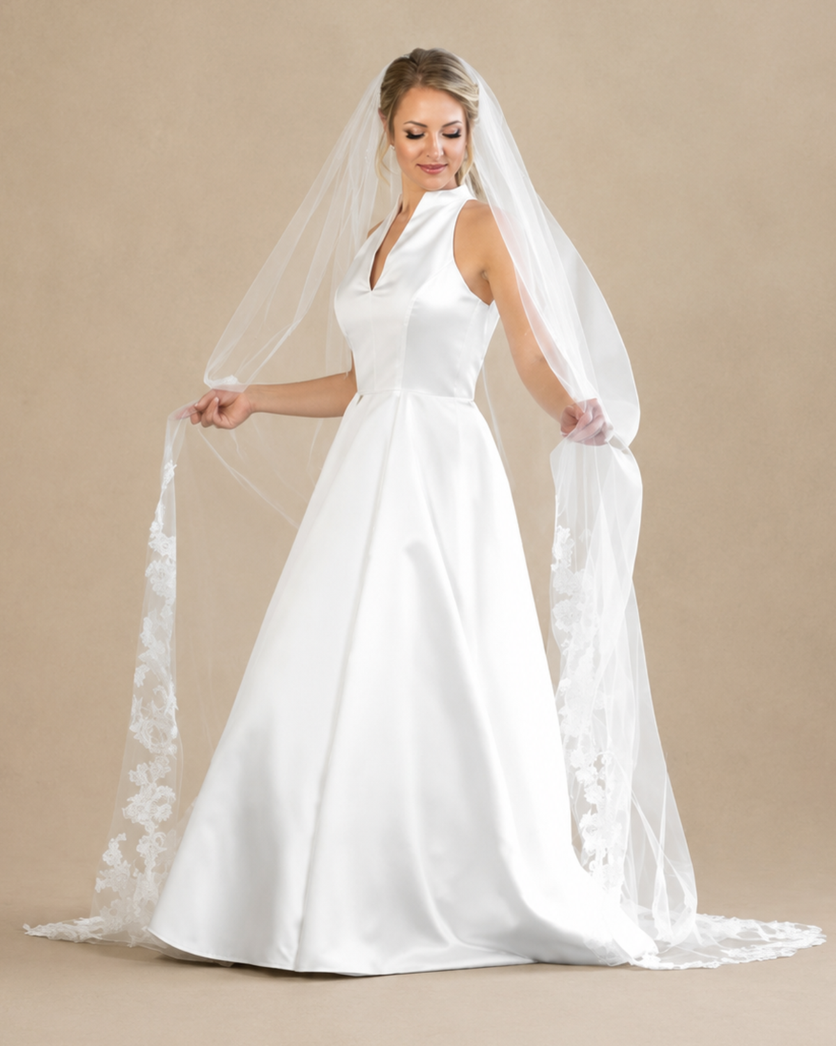 10-elegance-in-ivory-bridal-gown-uniform-4x5.png