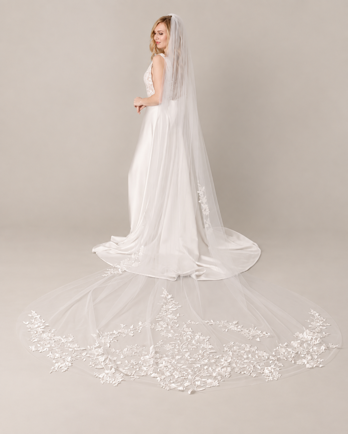 Floral Lace Cathedral Bridal Veil V251