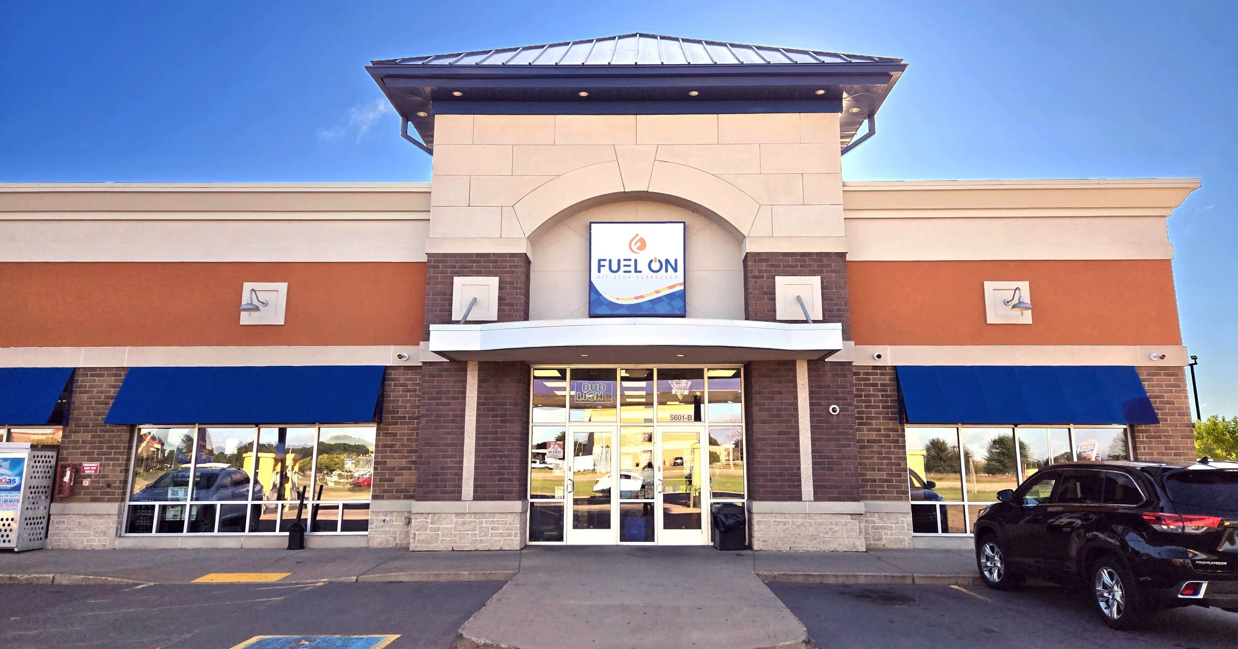 Fuel On Store 58 Stevens Point - Front.jpg