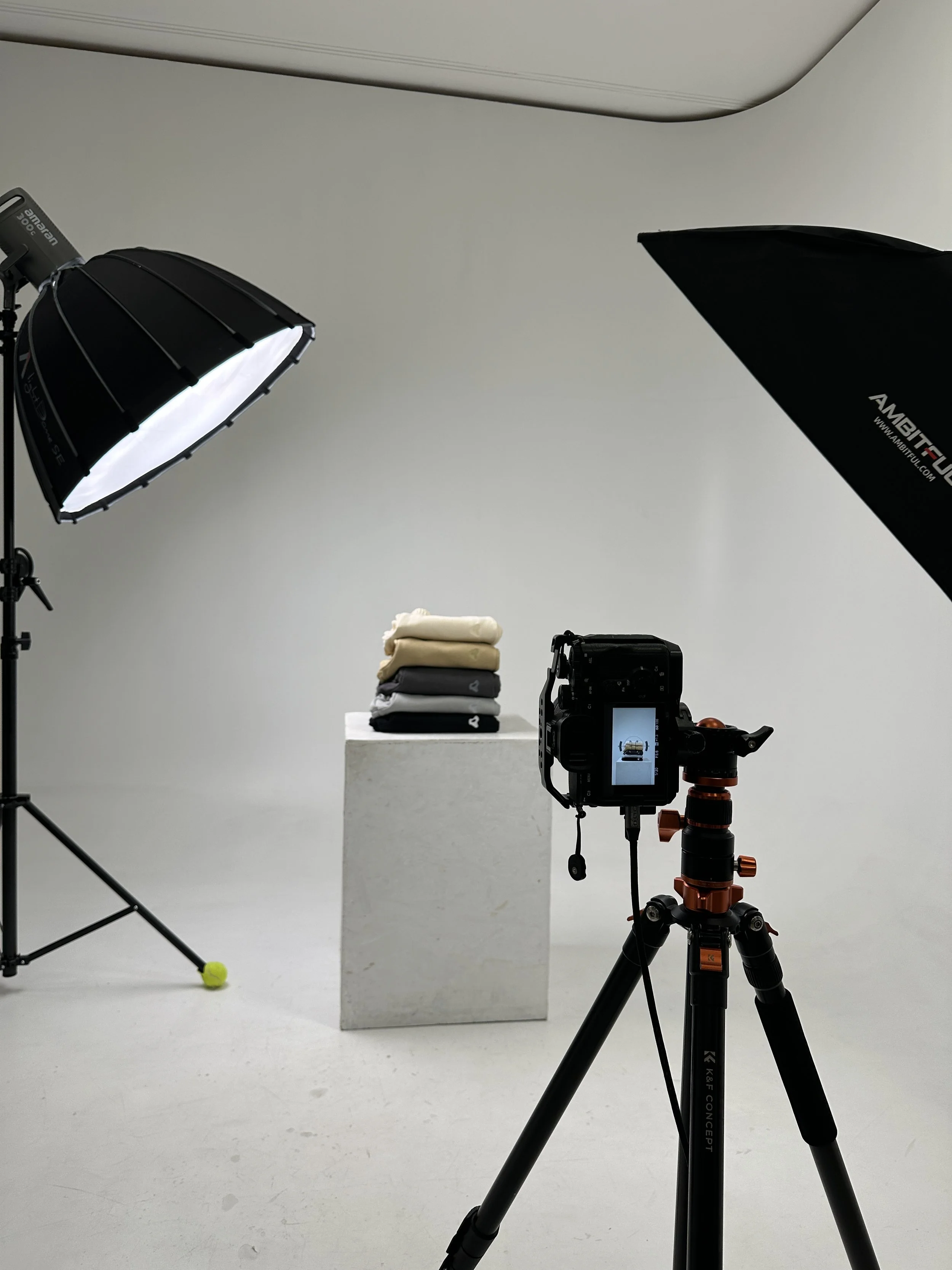 Produzione video professionale per social media durante shooting di brand a Parma