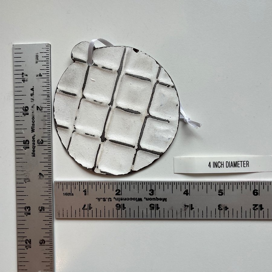 Tin-Ornament-2c.jpg