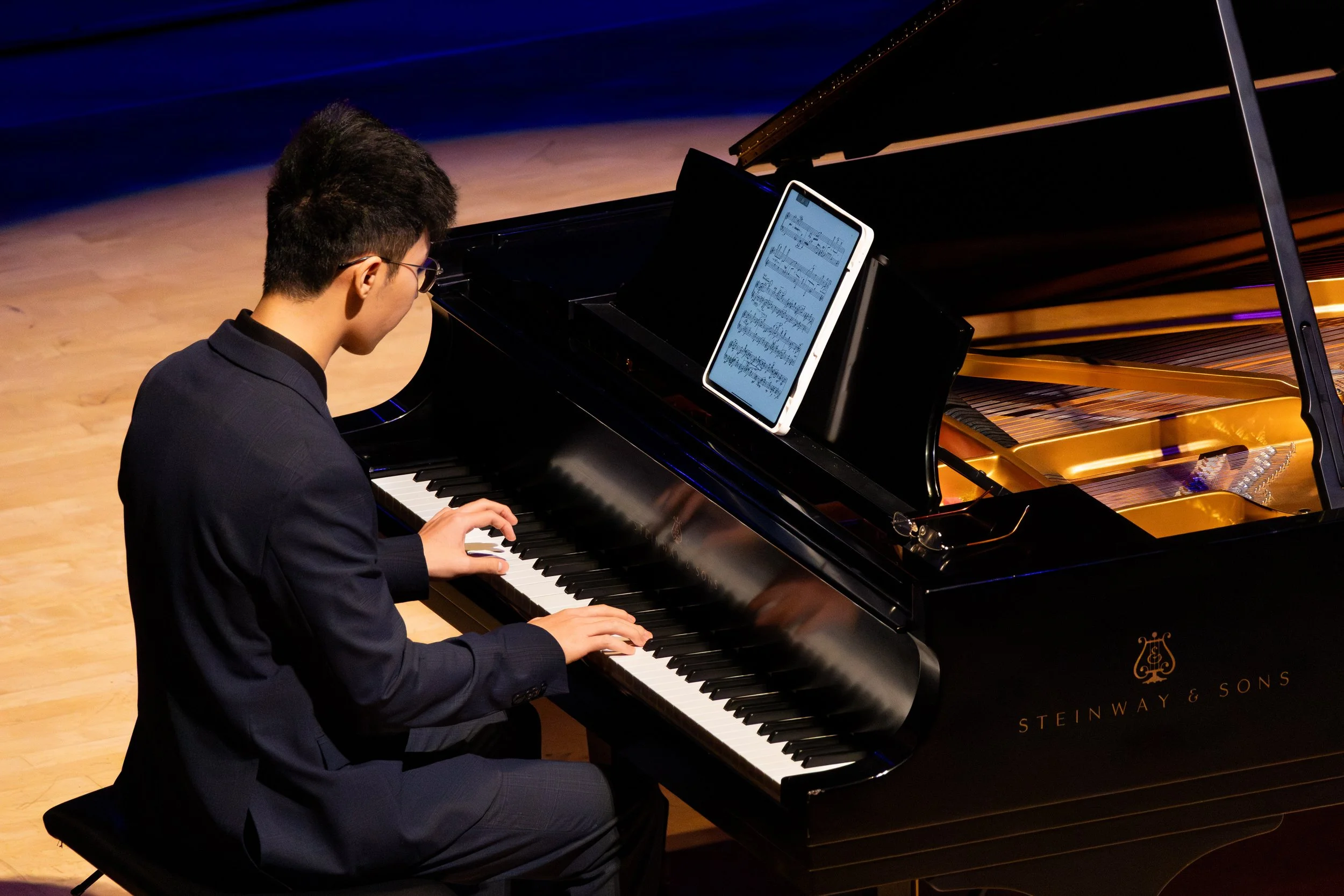 12-05_ThePeopleUnited_FullGallery_Stivers (25 of 49).jpg