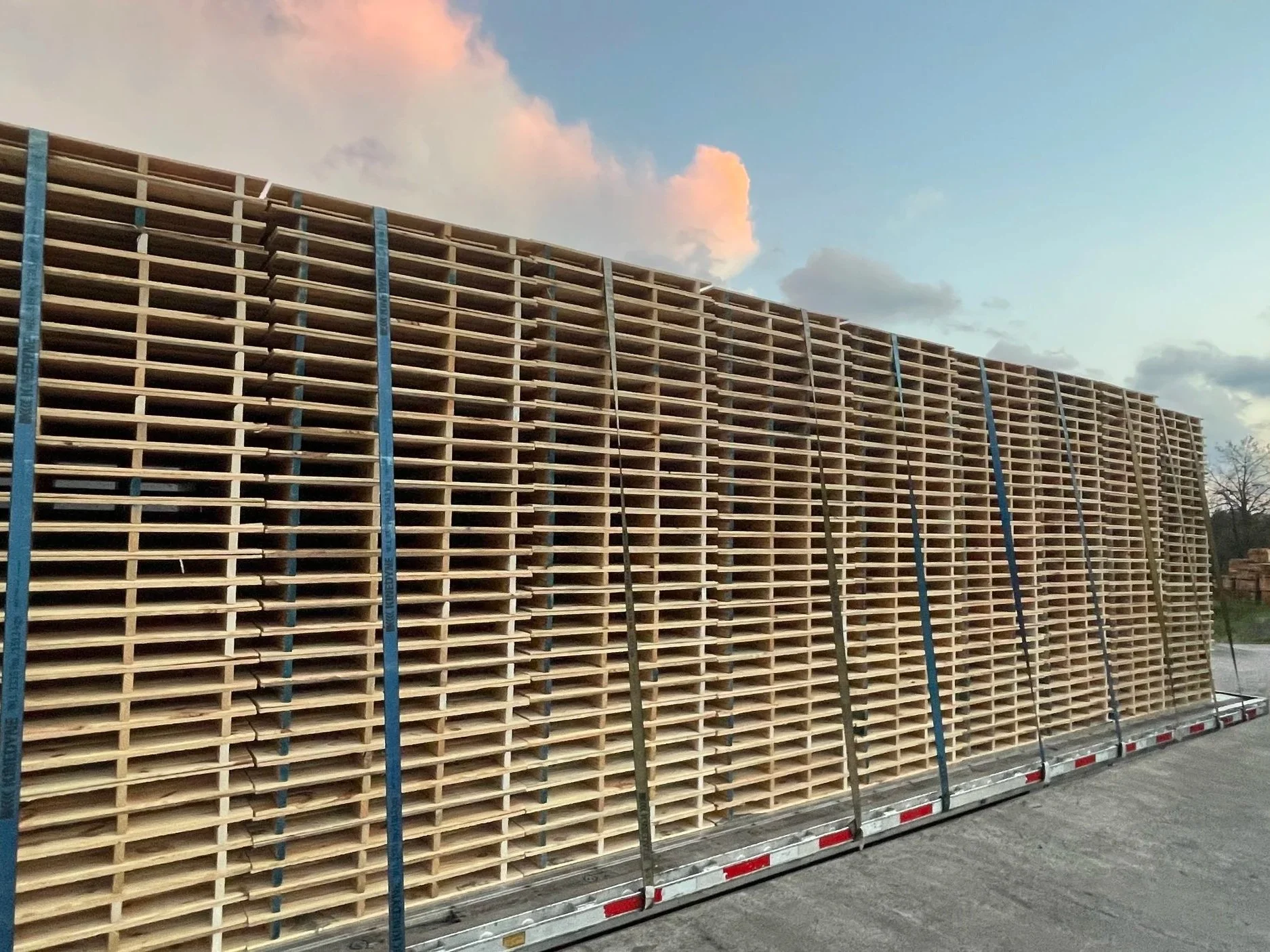 load-of-Bridger-Creek-wood-pallets