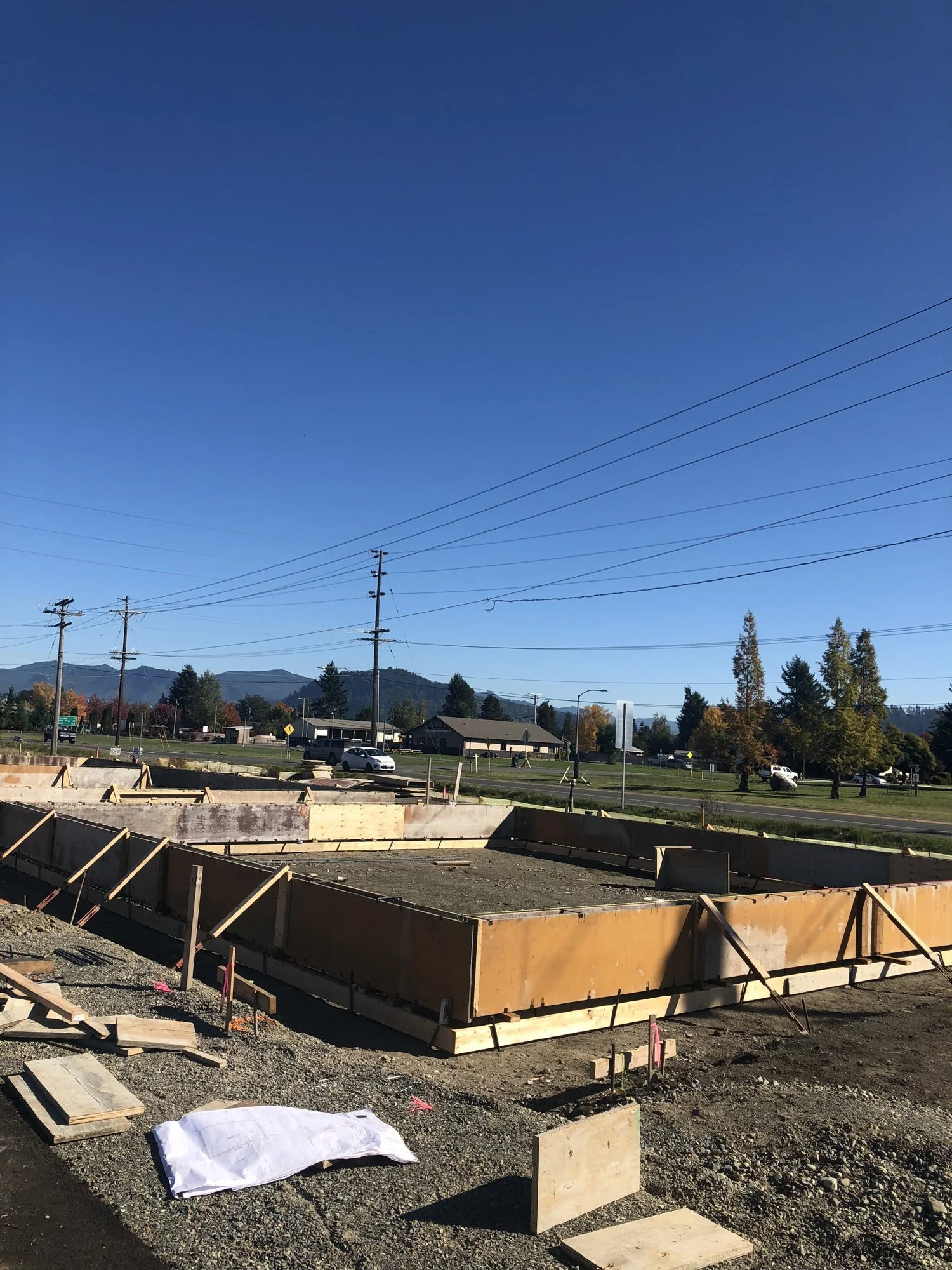 01-buckley-commercial-footings-formed.jpg