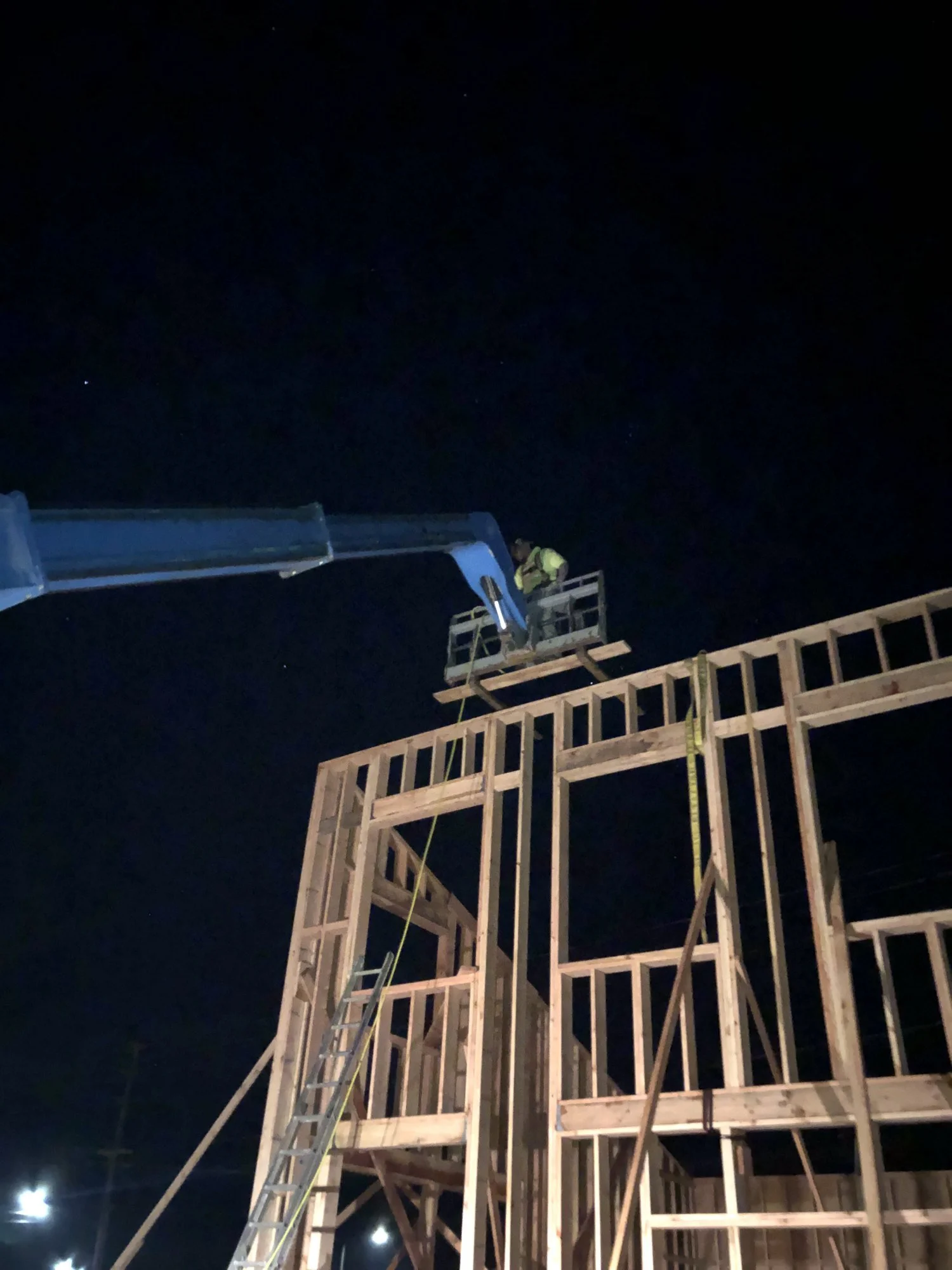 10-buckley-framing-night-boom-lift.jpg