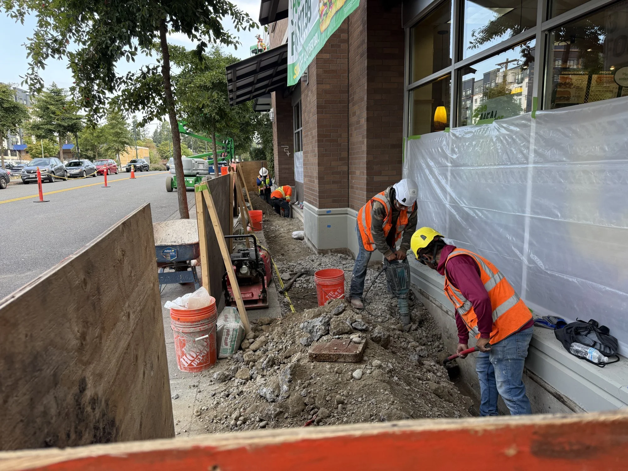 04-commercial-sidewalk-demolition-excavation.jpg