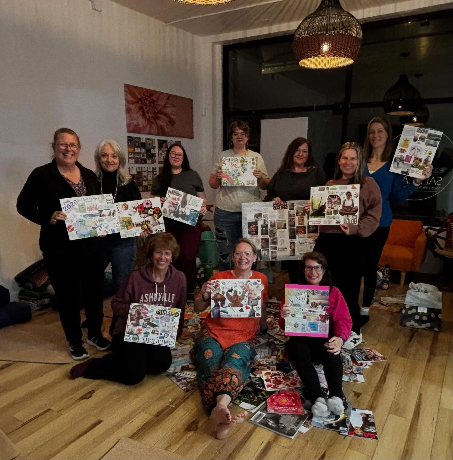 Thank you to everyone that came to our 2026 Vision Board Creation workshop @earth.salt.stone 🙏. It was such a glorious time to see all of your visions, creativity, and to witness the intuitive guidance that you all tapped into!  We began our time in