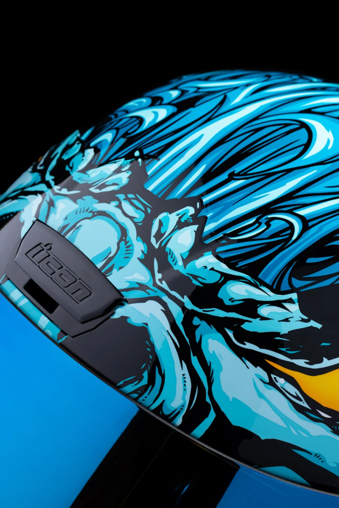 AirformManikrrBlueDetail-5.jpg
