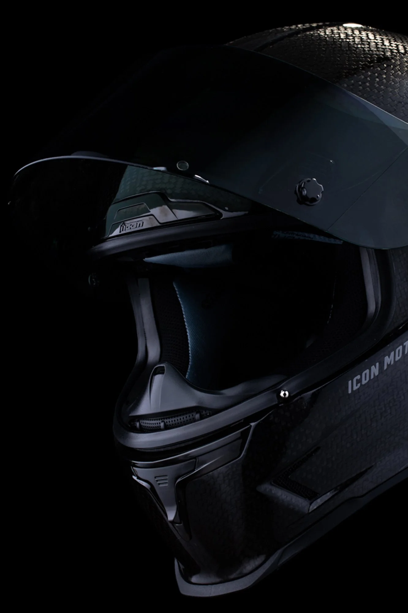 AFPCarbon4TressBlackDetail-3.jpg