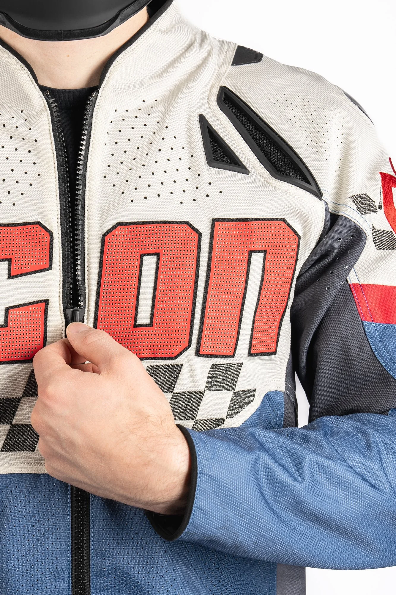 Contra3HeroBlueWhiteOnBodyDetail4.jpg