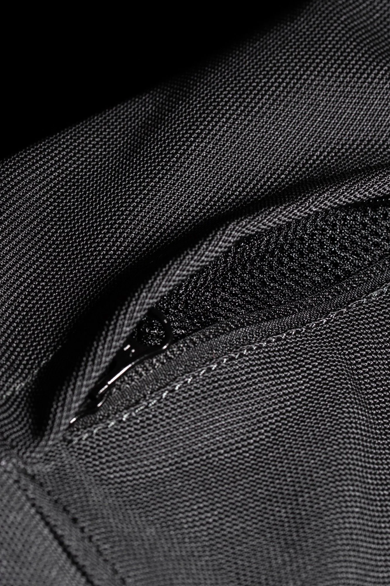 SlabtownJacketDetail-8.jpg