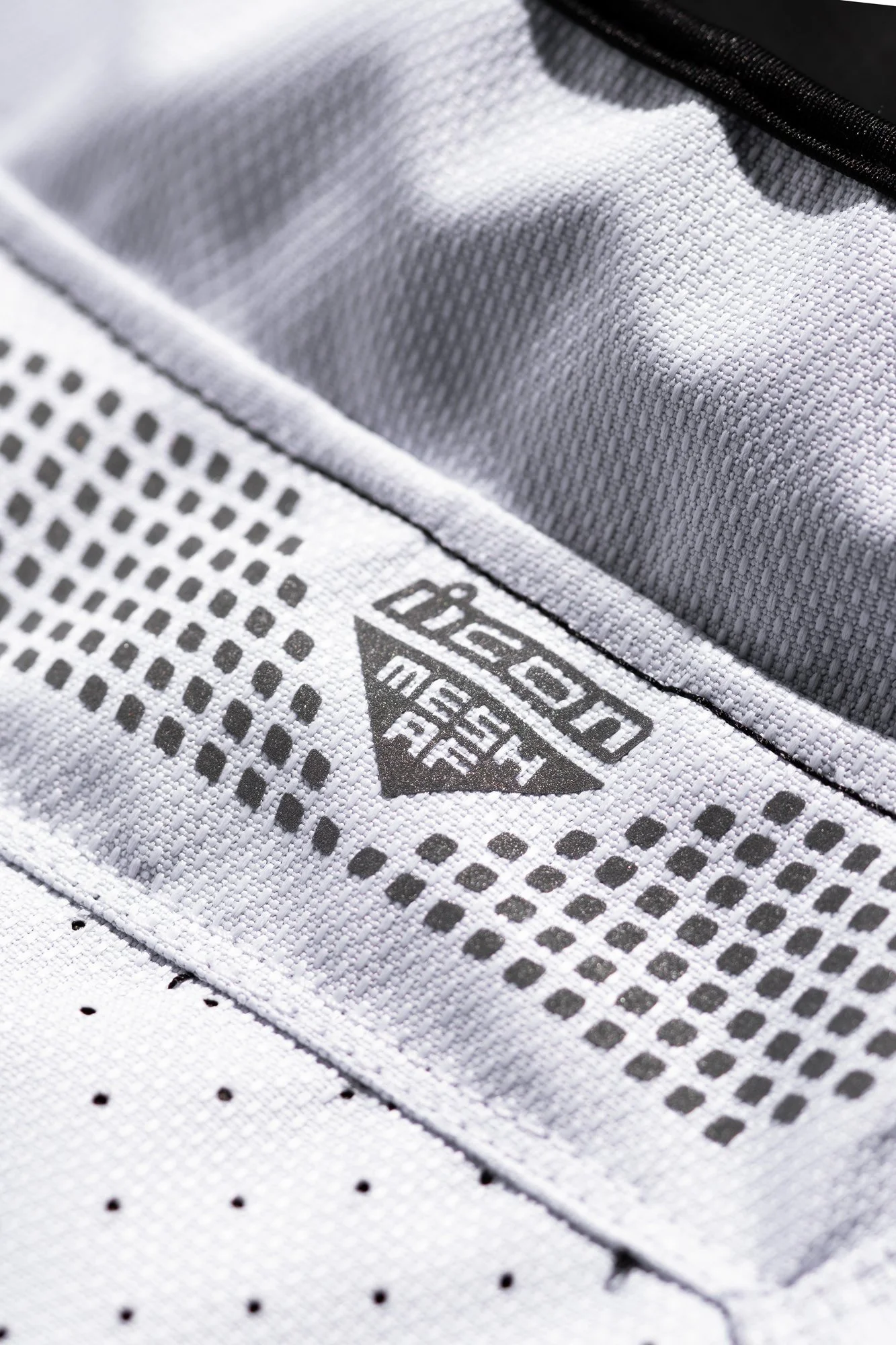 MeshAFCEJacket_White_CollarDetail.jpg