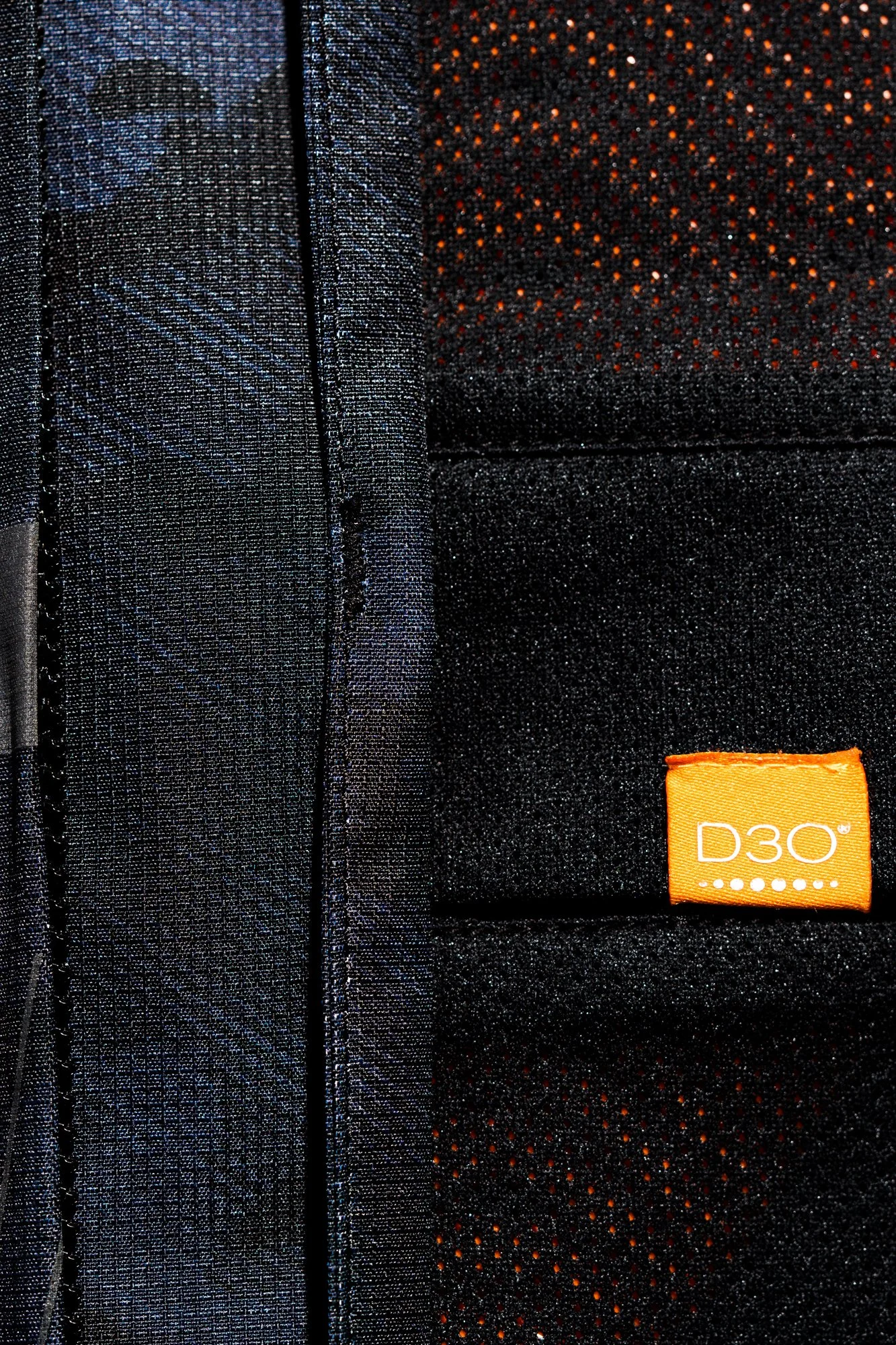PDX3Jacket_DarkCamo_ArmorDetail.jpg