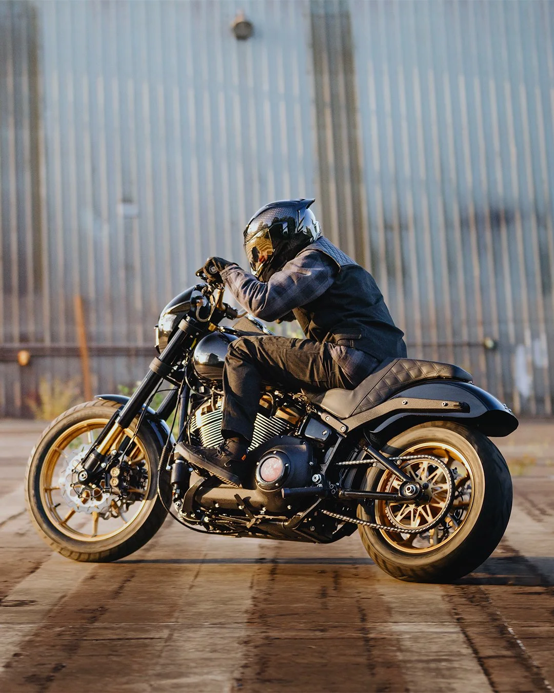 Future tech, classic styling. The Chamonix Vest, Fallback Flannel, and Conductor Jeans boast a full set of D3O armor while keeping that timeless look.