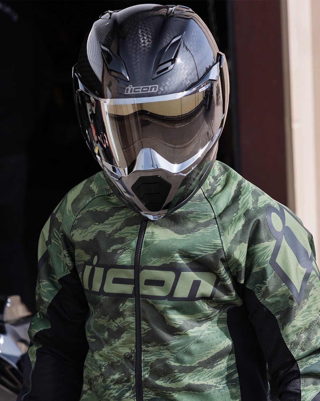 Built to rule the asphalt jungle. The Hooligan CE Tigersblood jacket pairs a 300D polyester chassis with full D3O coverage and Iron Weave mesh to keep airflow high when the pace gets savage. Available now at your local ICON dealer