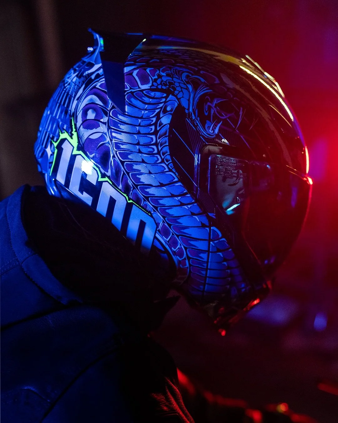 Strike like lightning. The Threshold Lazer Cobra emerges from the urban haze as a serpent of pure energy, its gaze domineering everything in its path. 

Threshold - The Worlds First Performance Sport Modular Helmet

Available now from authorized ICON
