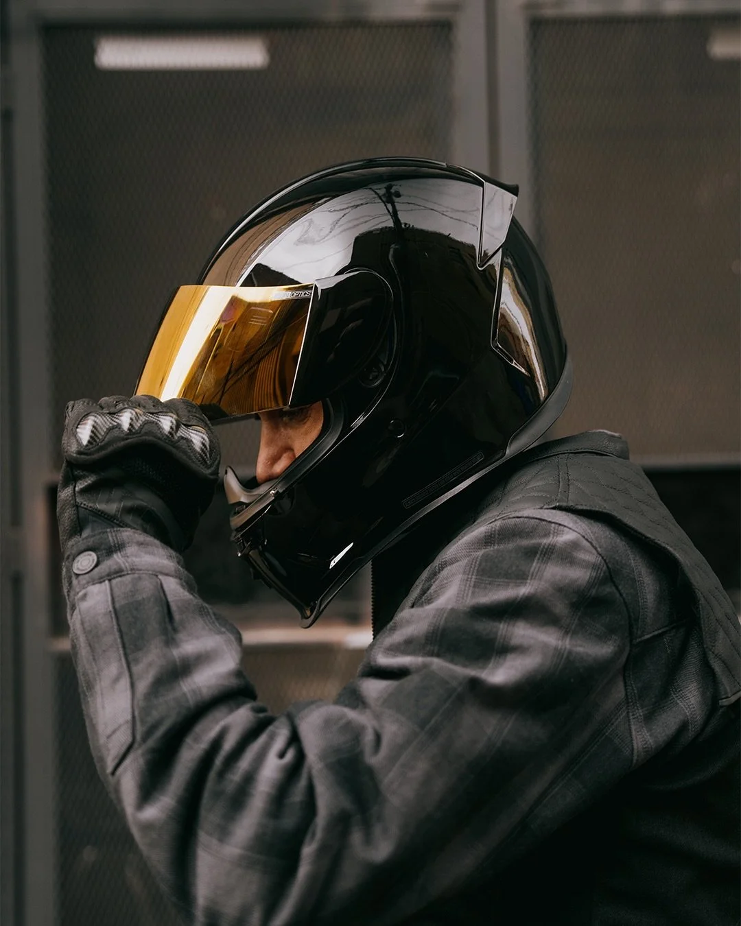 The Airframe Pro Solids strip away the noise so only the helmet&rsquo;s purpose-built form remains. 

Available now at authorized ICON dealers.