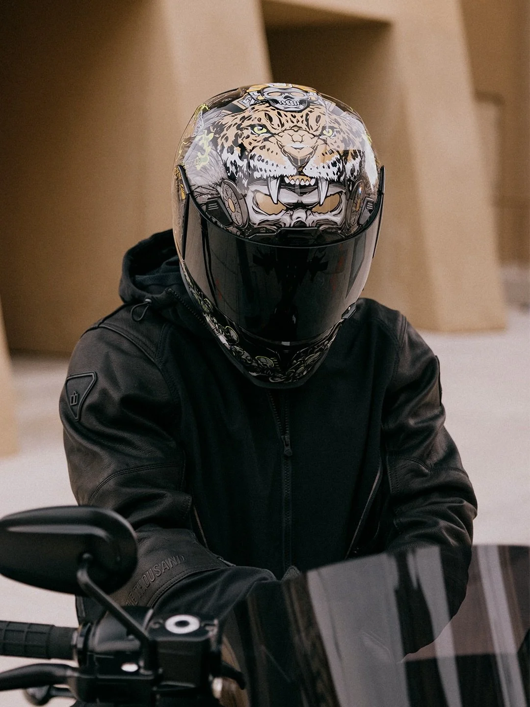 Ancient power. Modern velocity.
The Airframe Pro Aztec Nine wraps myth and menace around a handcrafted FRP shell. With 9 intakes, 7 exhaust ports, a HydraDry liner, and fog-free ICON Optics shield, the airflow is relentless and the vision clear.

Ava