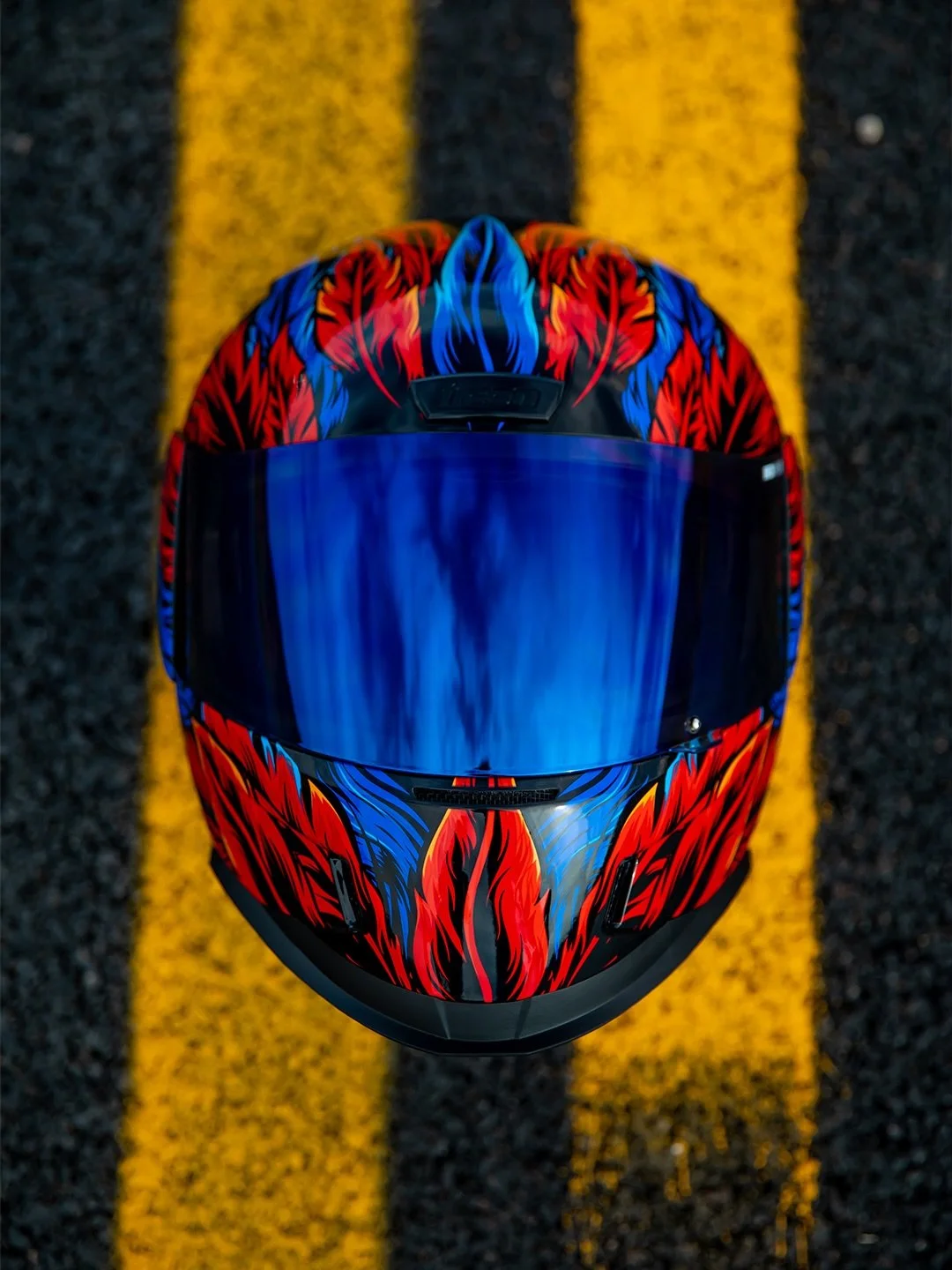 Strange trip. Solid protection. The Airform Fever Dream Helmet features RST Blue Fog-Free Optics, an internal Dropshield, and ECE22.06 certification.

Available now at authorized ICON dealers.