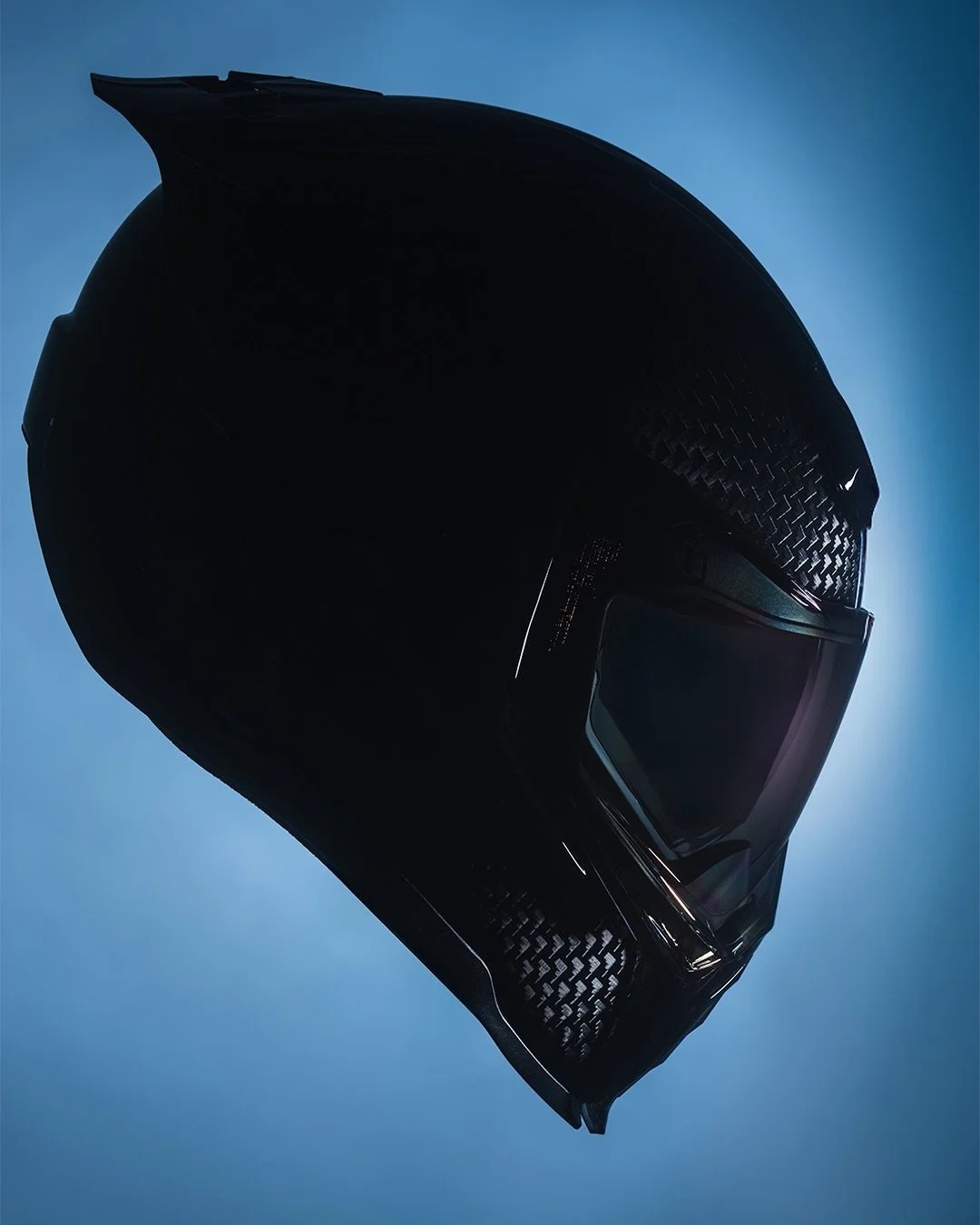 Ultraflite Carbon - Performance without compromise.

Available now at Authorized ICON Dealers