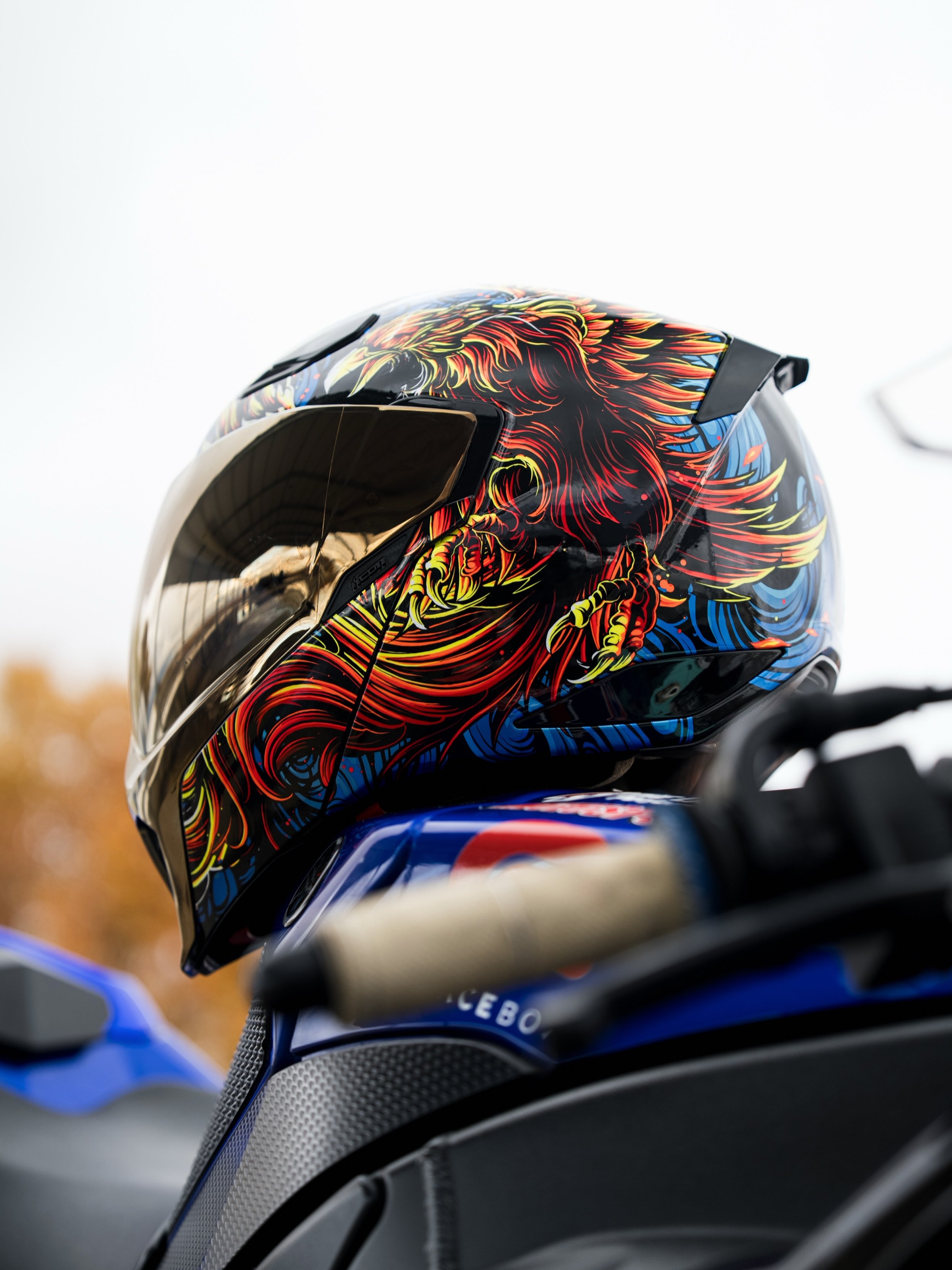 Somewhere between spiritual rebirth and carefully color-matched riding outfits, the phoenix keeps rising. The Threshold Burn Birdie Burn&trade; combines handcrafted FRP construction, oversized venting, and fog-free optics for riders who prefer their 