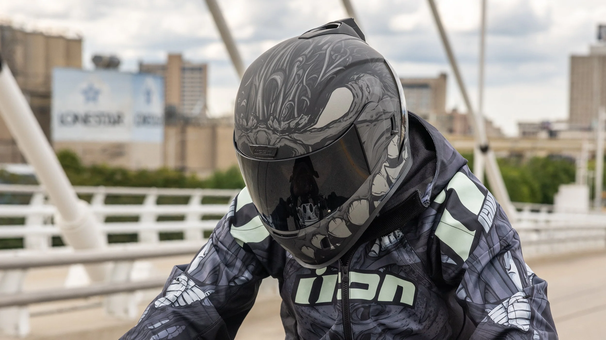 Airform Manik'RR Dark — Ride Icon