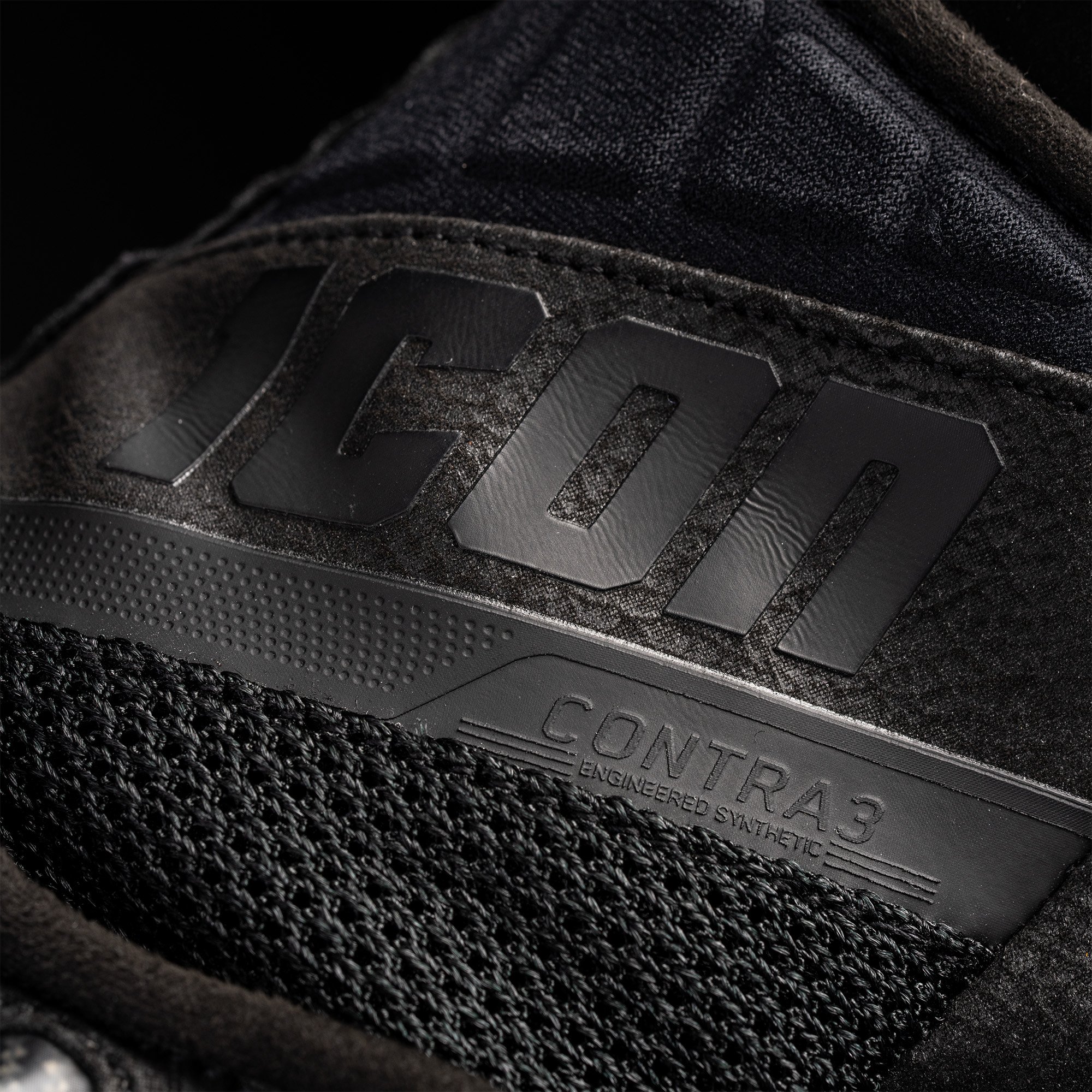Contra3GloveDetail-4.jpg