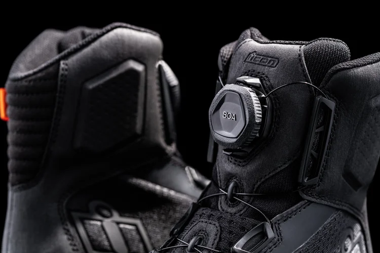 Close view of the Icon Overlord Vented boot BOA dial and mesh upper