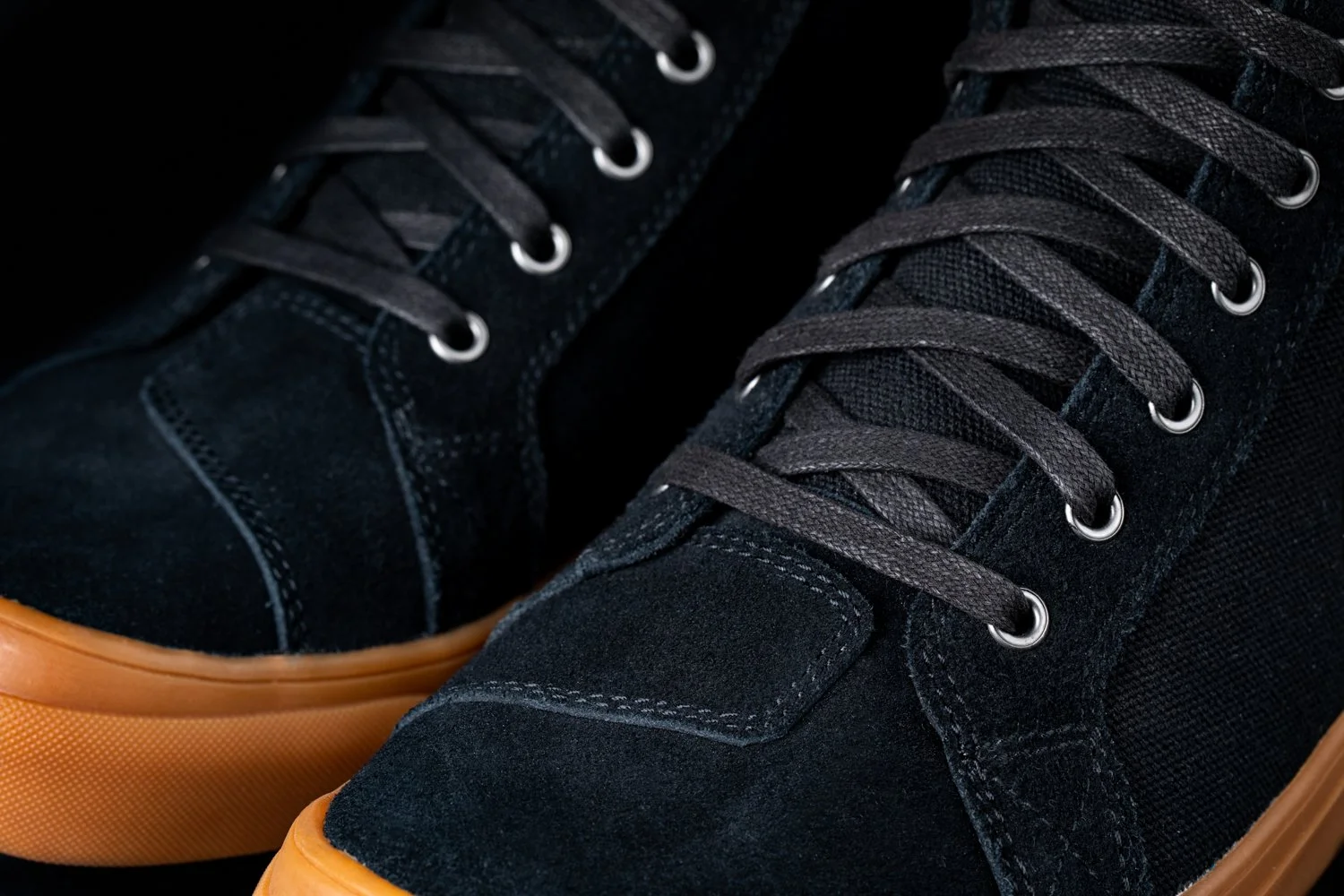 CargaShoeDetail-2.jpg?format=2500w