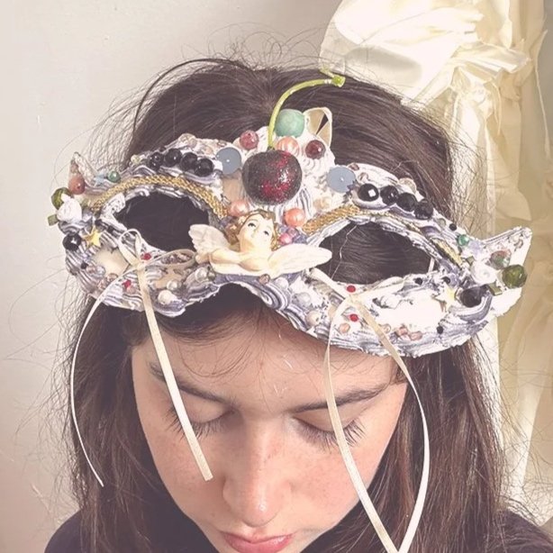 A 22-year-old artist and the era of no attention spans