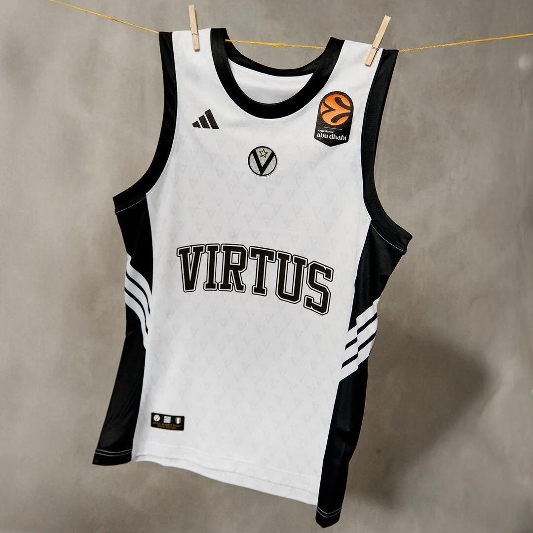 ADIDAS-VIRTUS-AWAY9342_1x1.jpg