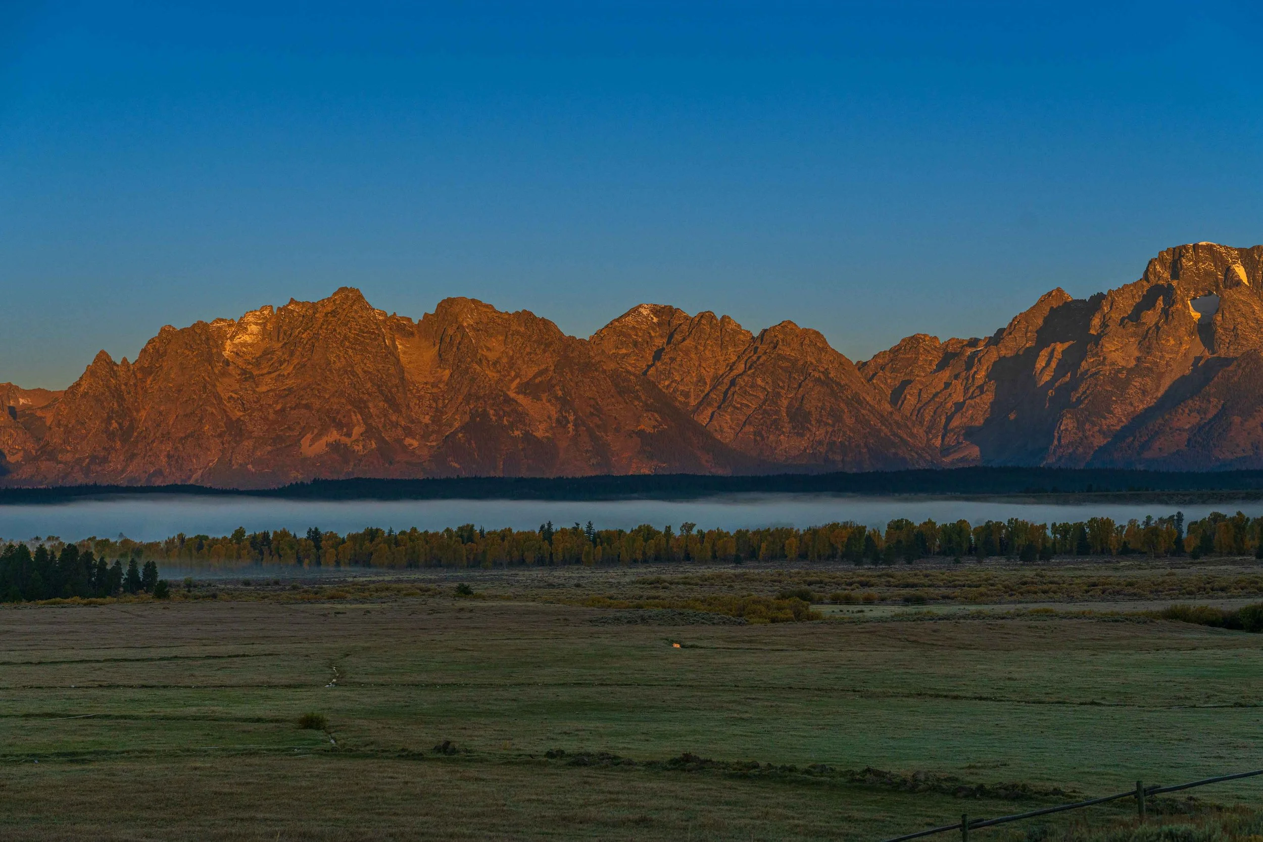 TetonsFog7.jpg