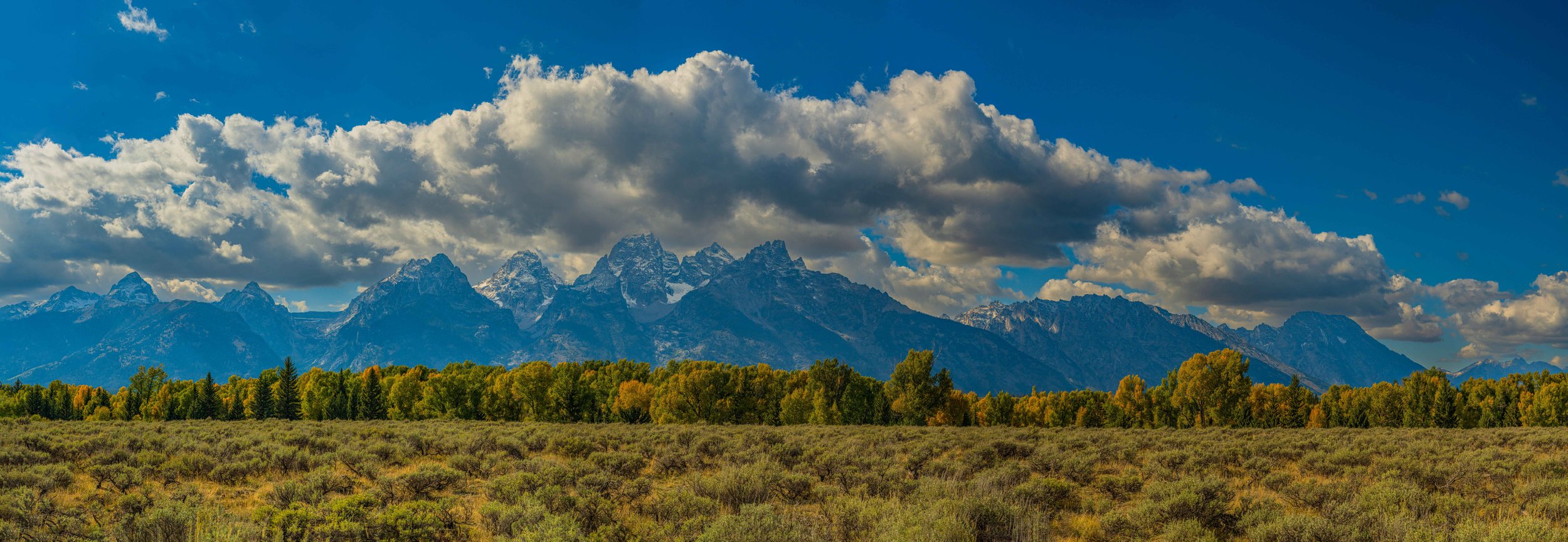 TetonsCloudsPano.jpg