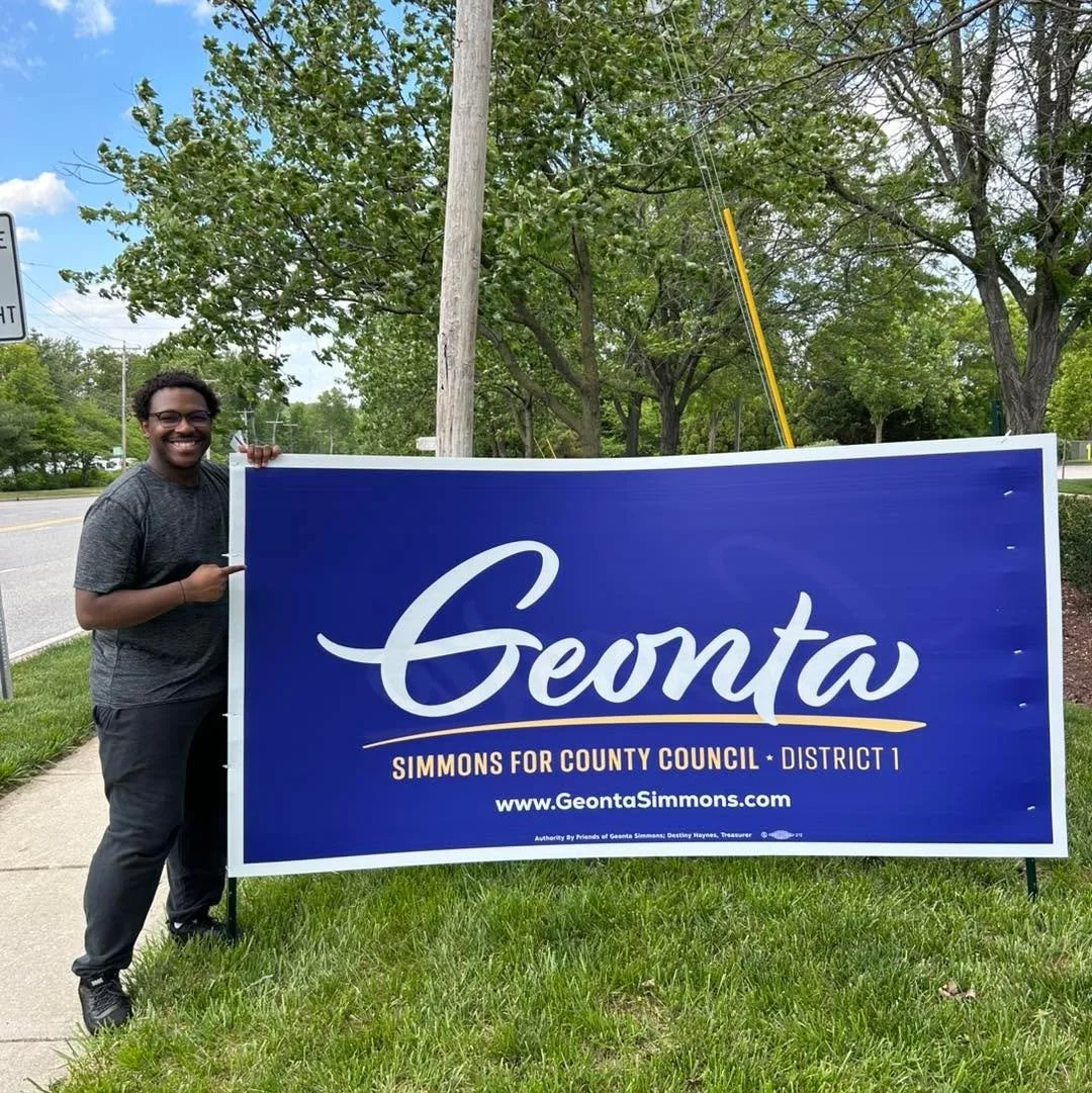 Big Signs are up!! Will my signs stand a chance against the Maryland weather? We&rsquo;ll find out 🤔🤣 #GoWithGeonta 💛💜