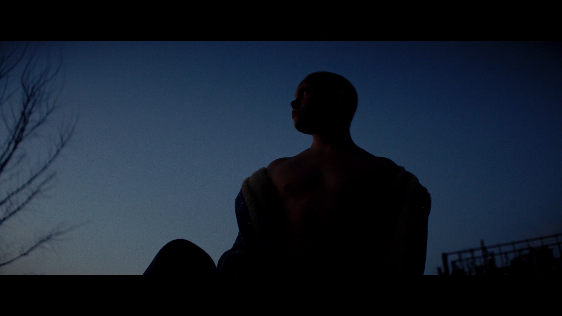 QUE PASO_OFFICIAL FINAL H264.00_02_38_06.Still018.png