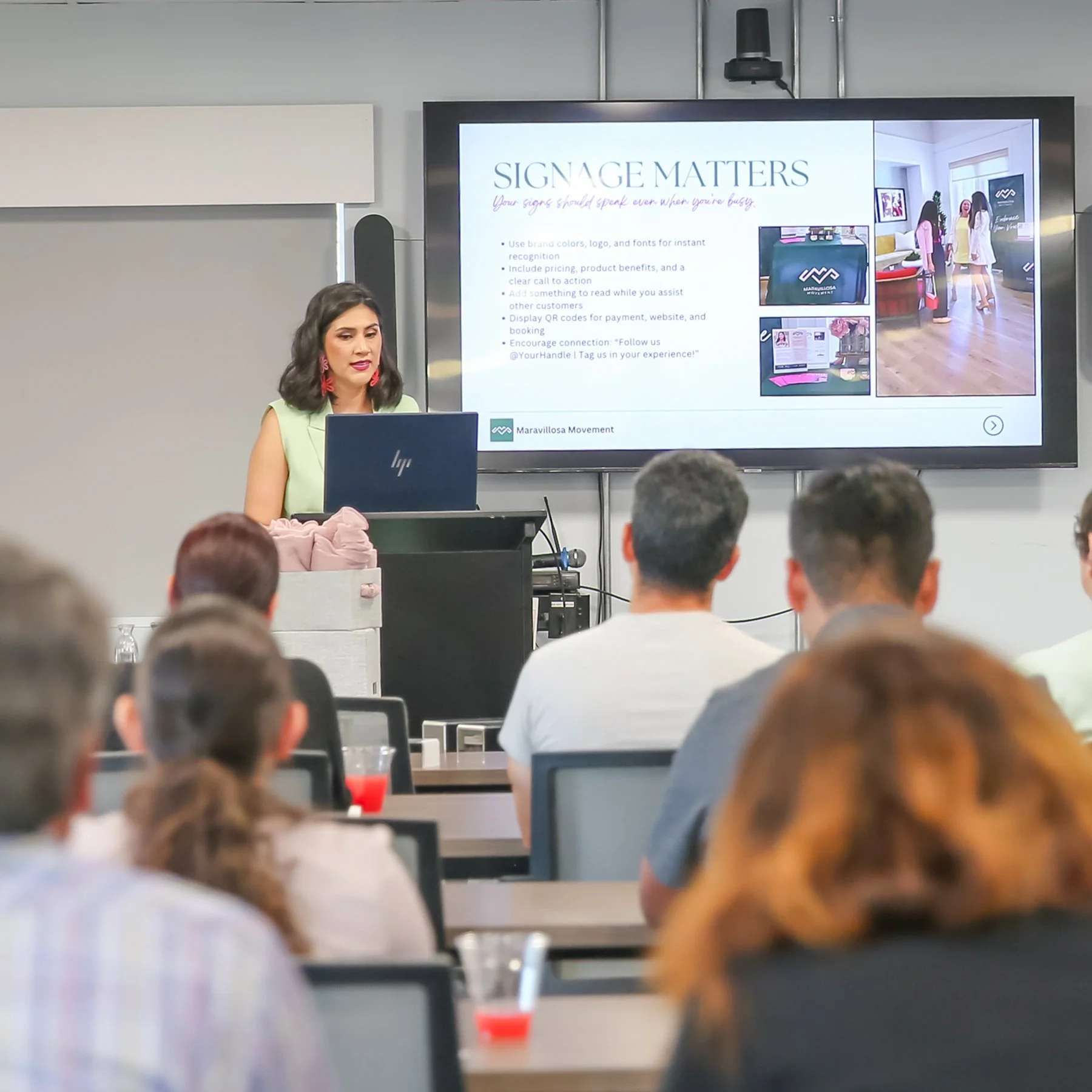 The Signature Experience - Service Based