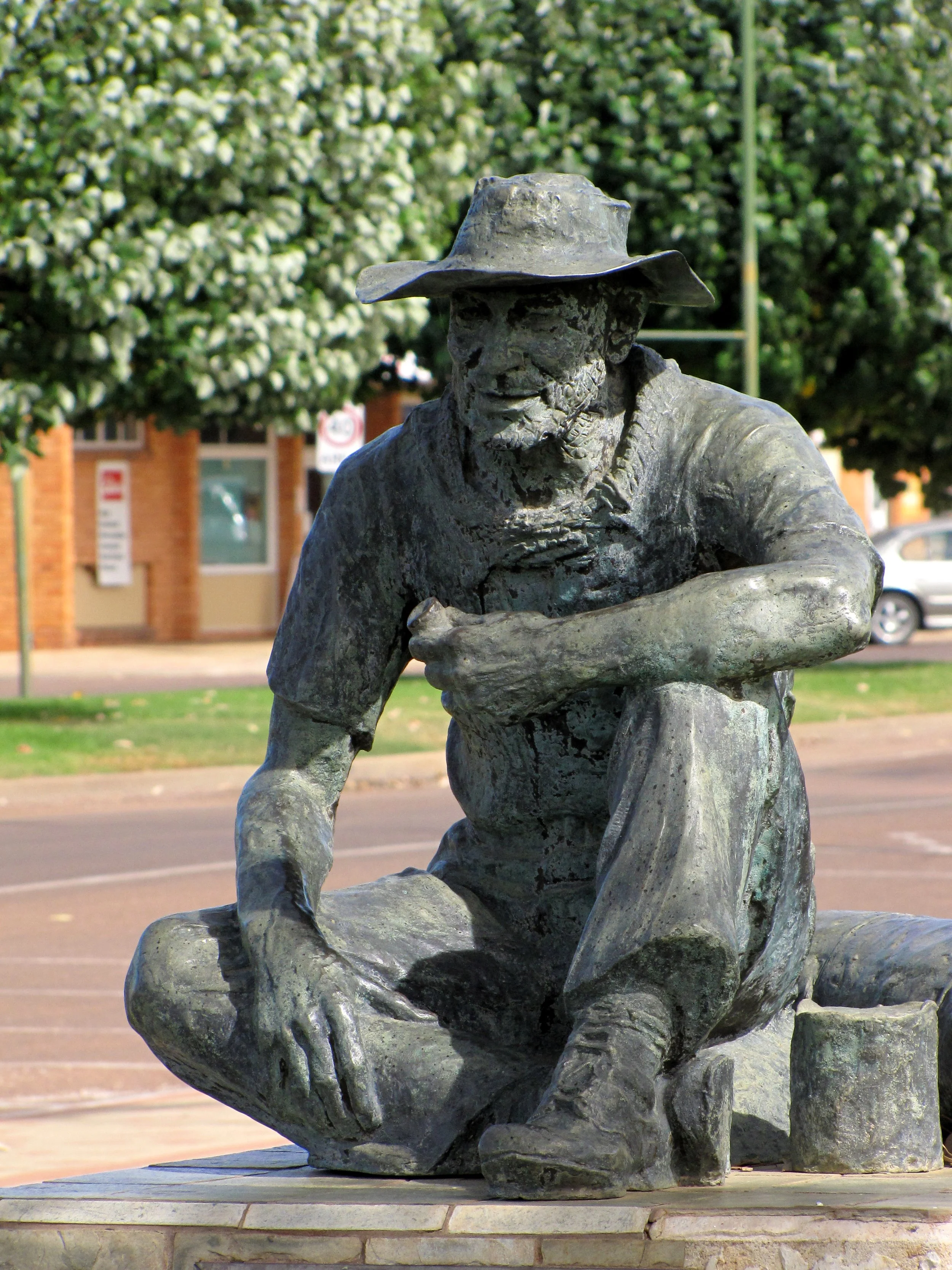 lh 165 Jolly Swagman.jpg