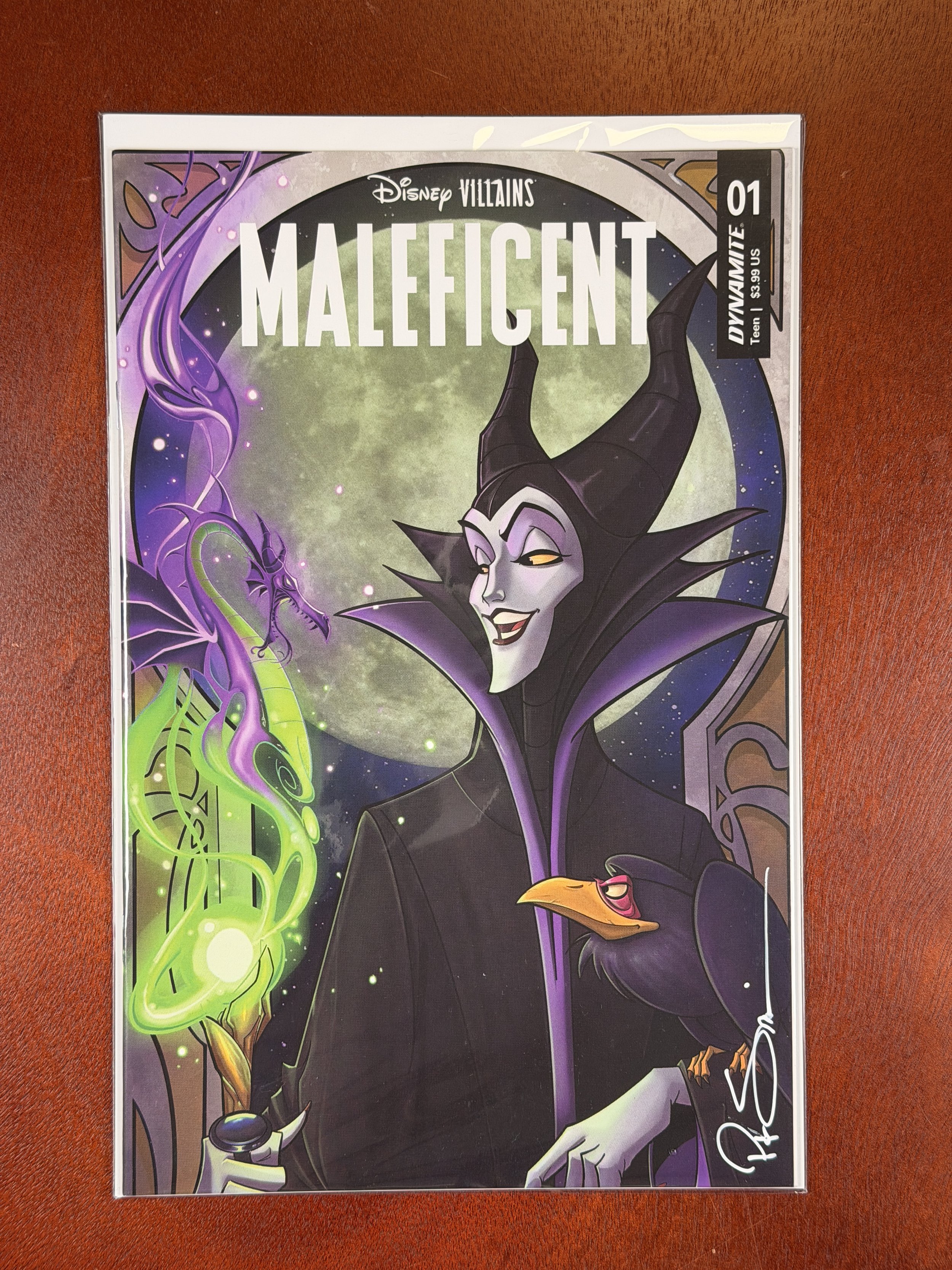 Disney Villains: Maleficent #1 – Peter Smith Variant (Limited to 500) – Signed