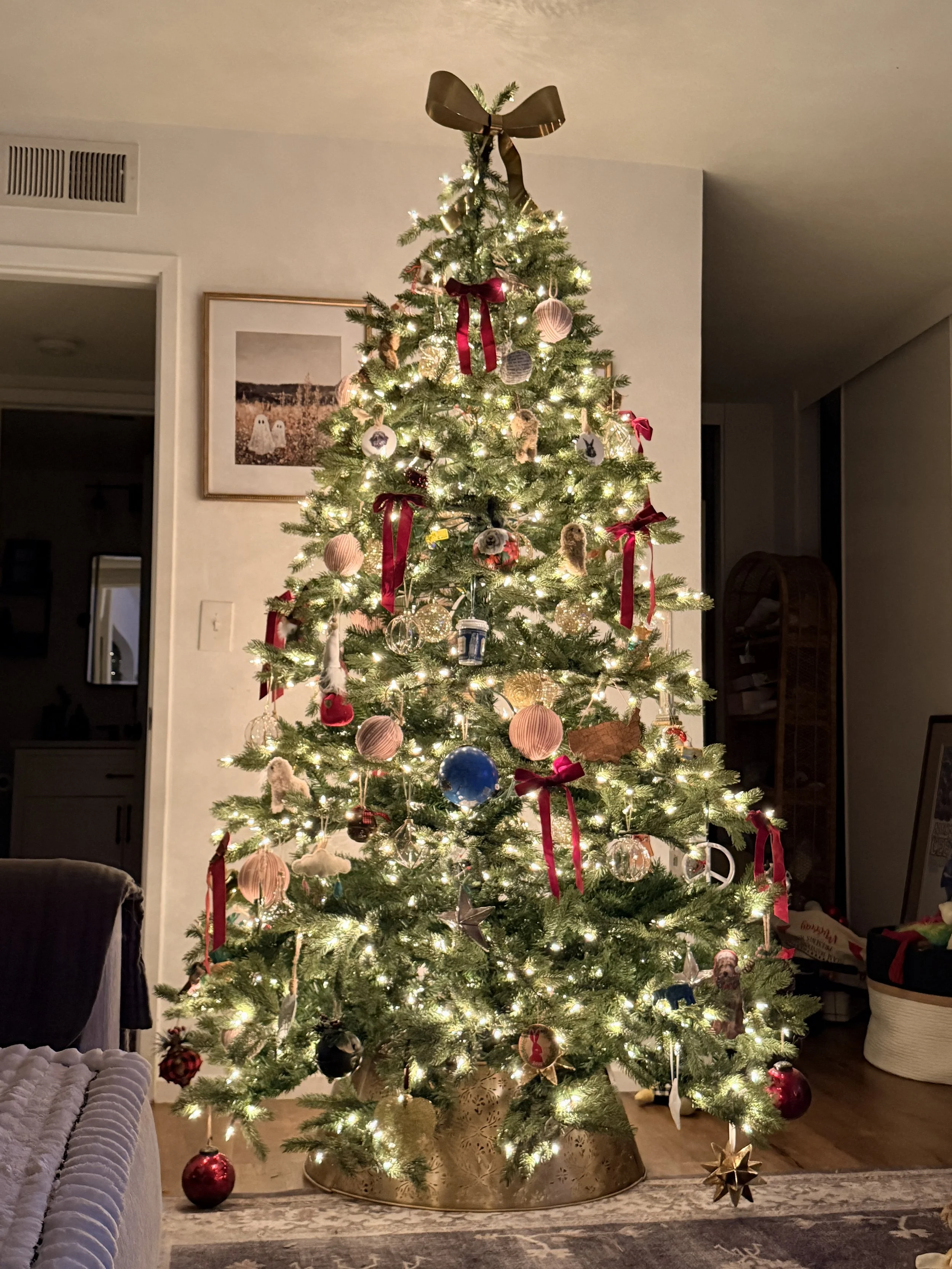 Christmas in July: Why Now is the Best Time to Book Holiday Decorating