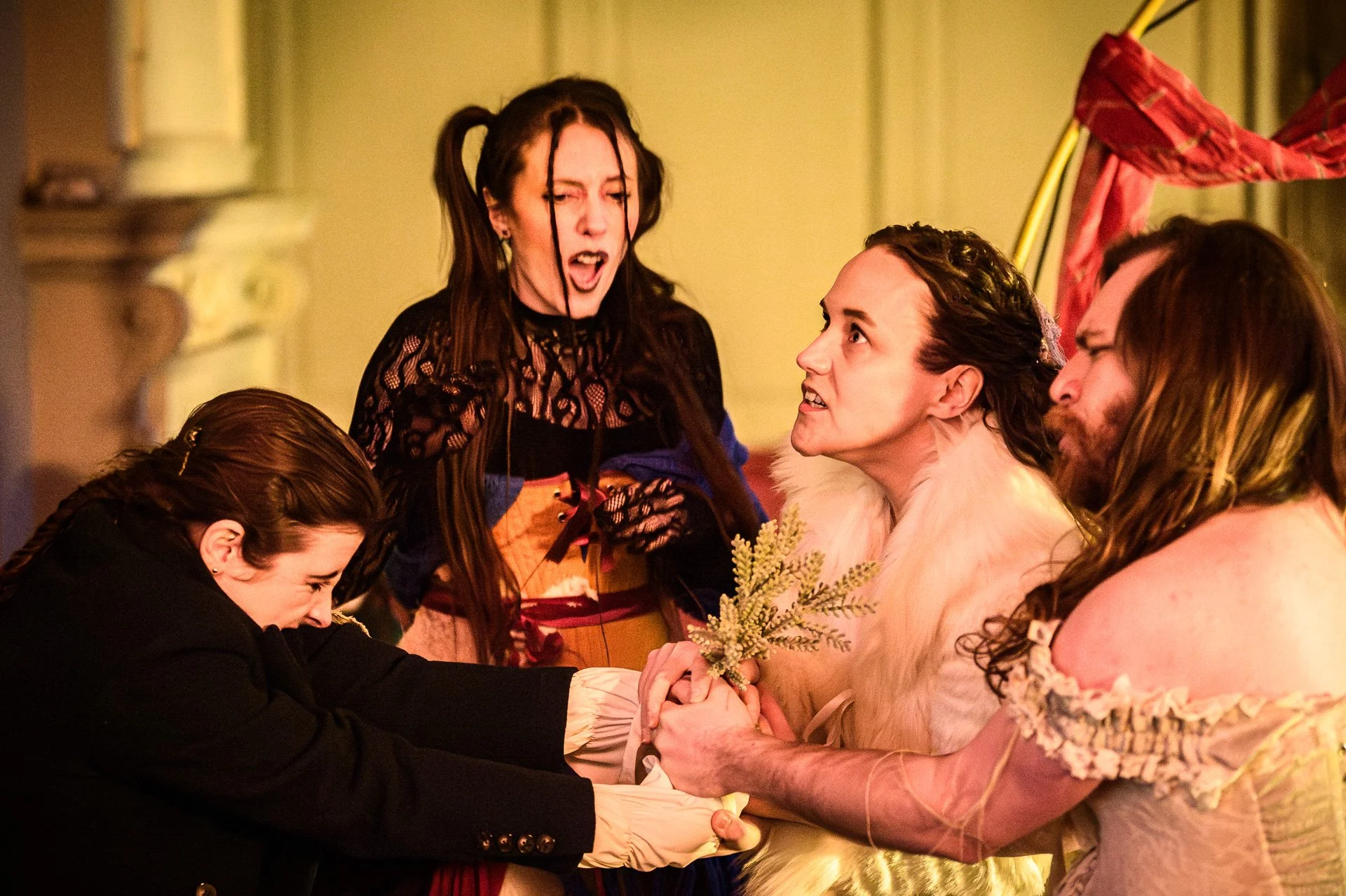 Apple of Discord Showcase (4 of 15).jpg