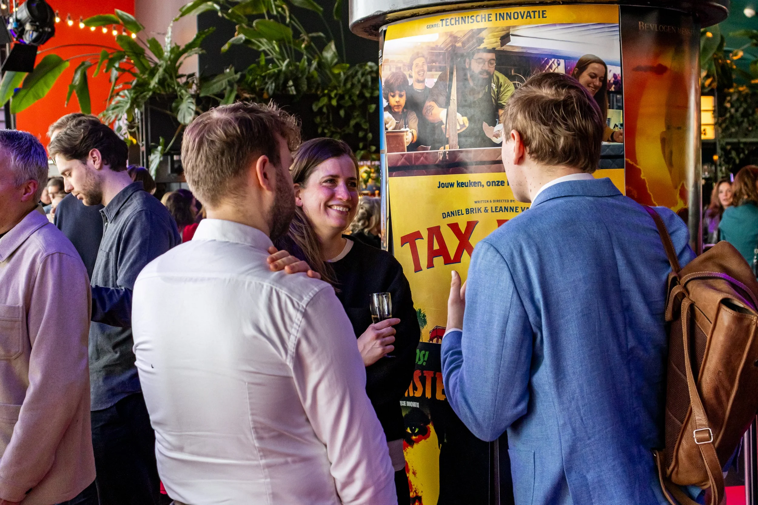        

 
   Innovatieprijs 2024  Voor de Innovatieprijzen 2024 van de Ministerie van Financiën werd een fotosessie verzorgd met een Hollywoodthema. De opdracht omvatte het vastleggen van de glamour en spanning van de avond, met foto's van gasten ov