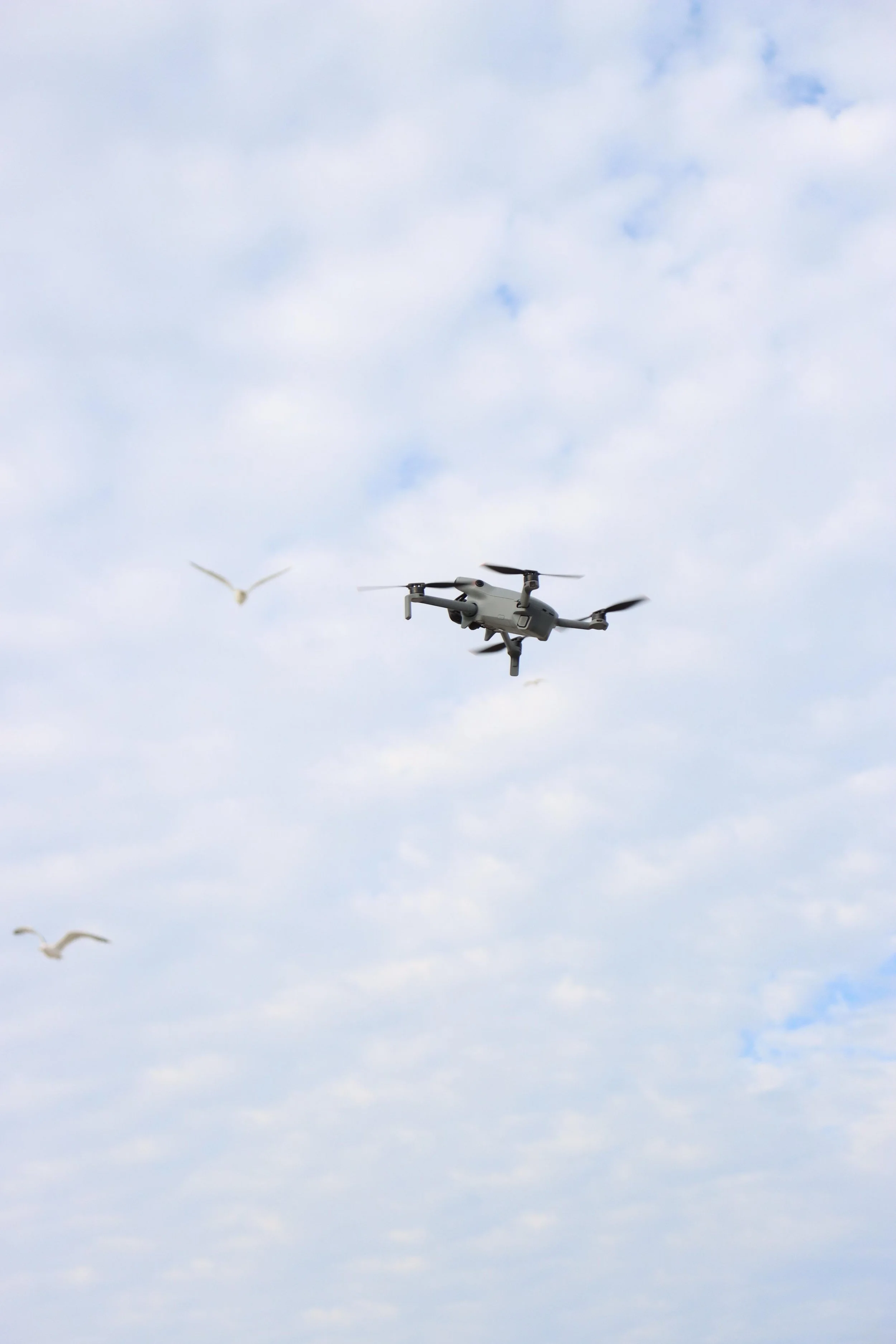 Er vliegt nu een drone bij DIJKJES'